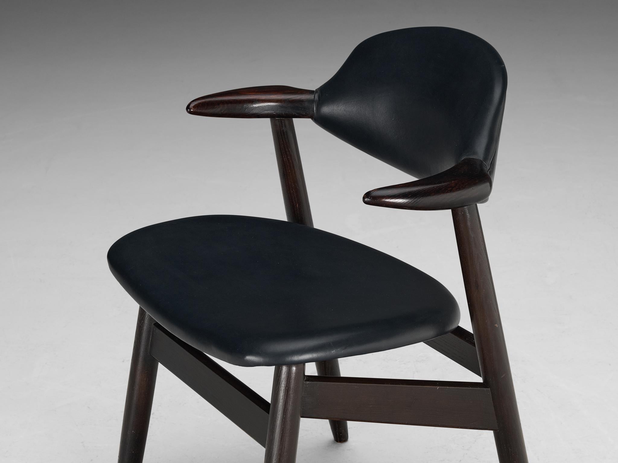 Mid-Century Modern ‘Bullhorn’ Armchair in Ash and Black Upholstery  For Sale