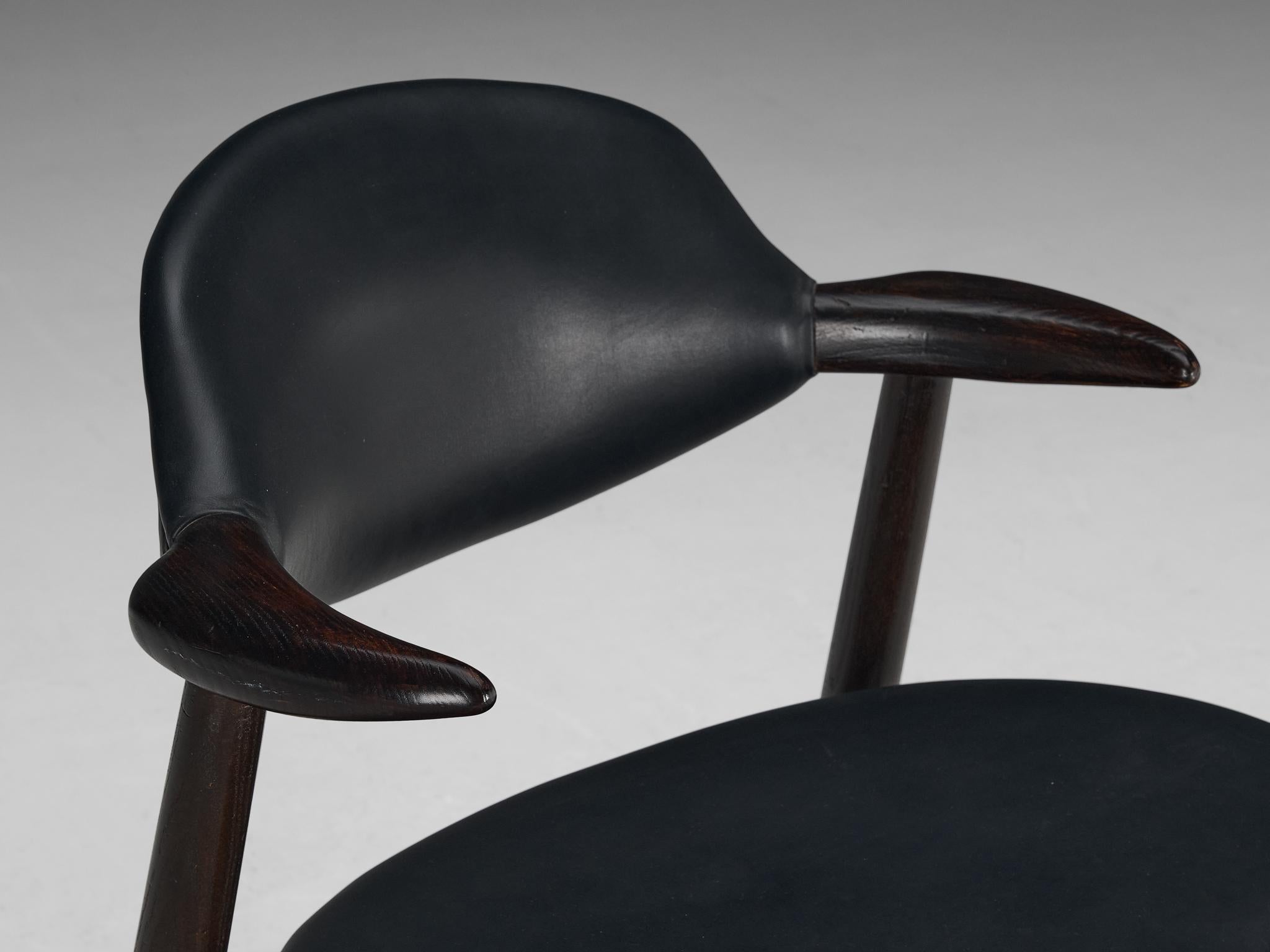 Mid-20th Century ‘Bullhorn’ Armchair in Ash and Black Upholstery  For Sale