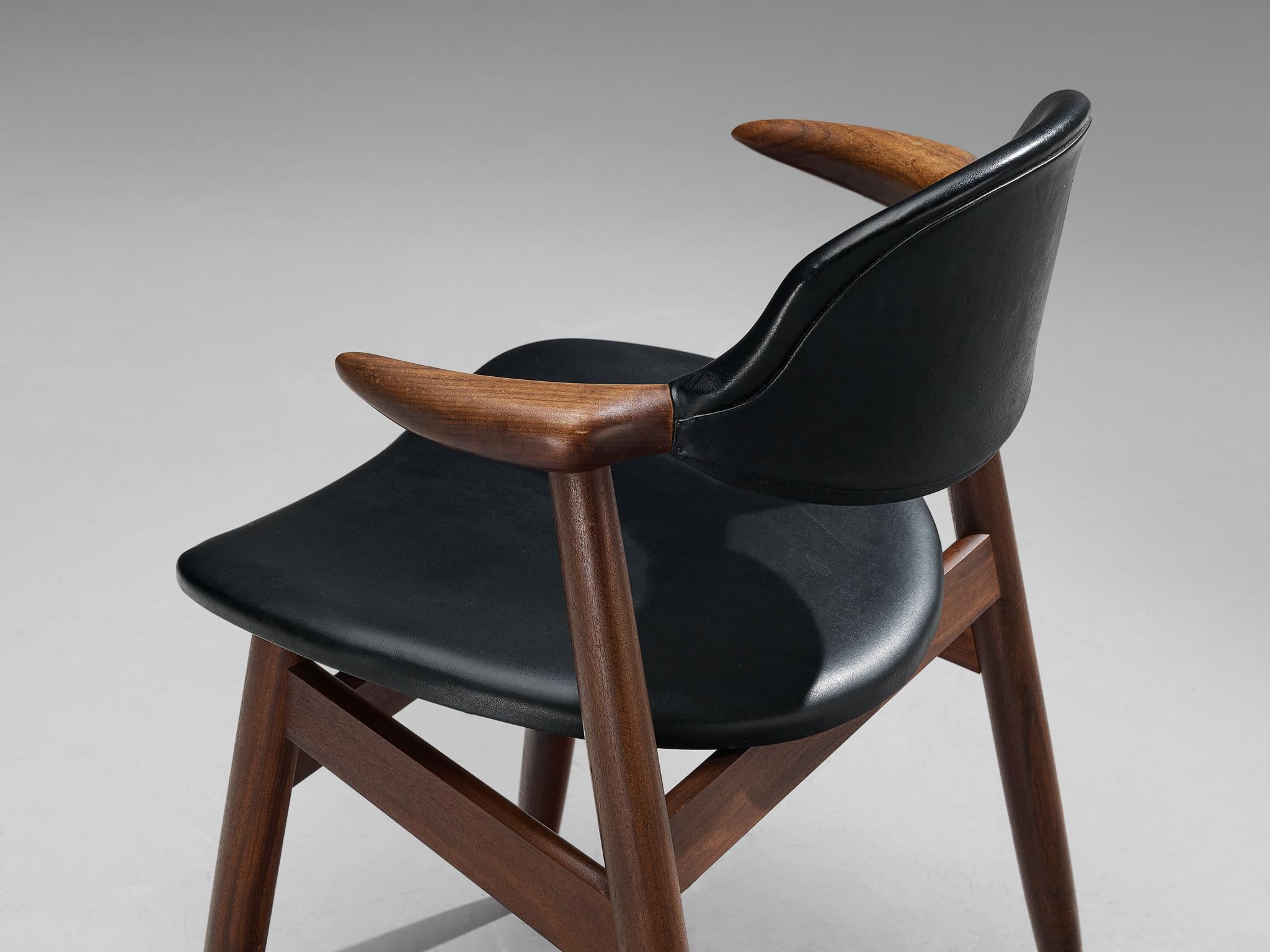 ‘Bullhorn’ Armchairs in Teak and Black Upholstery In Good Condition In Waalwijk, NL