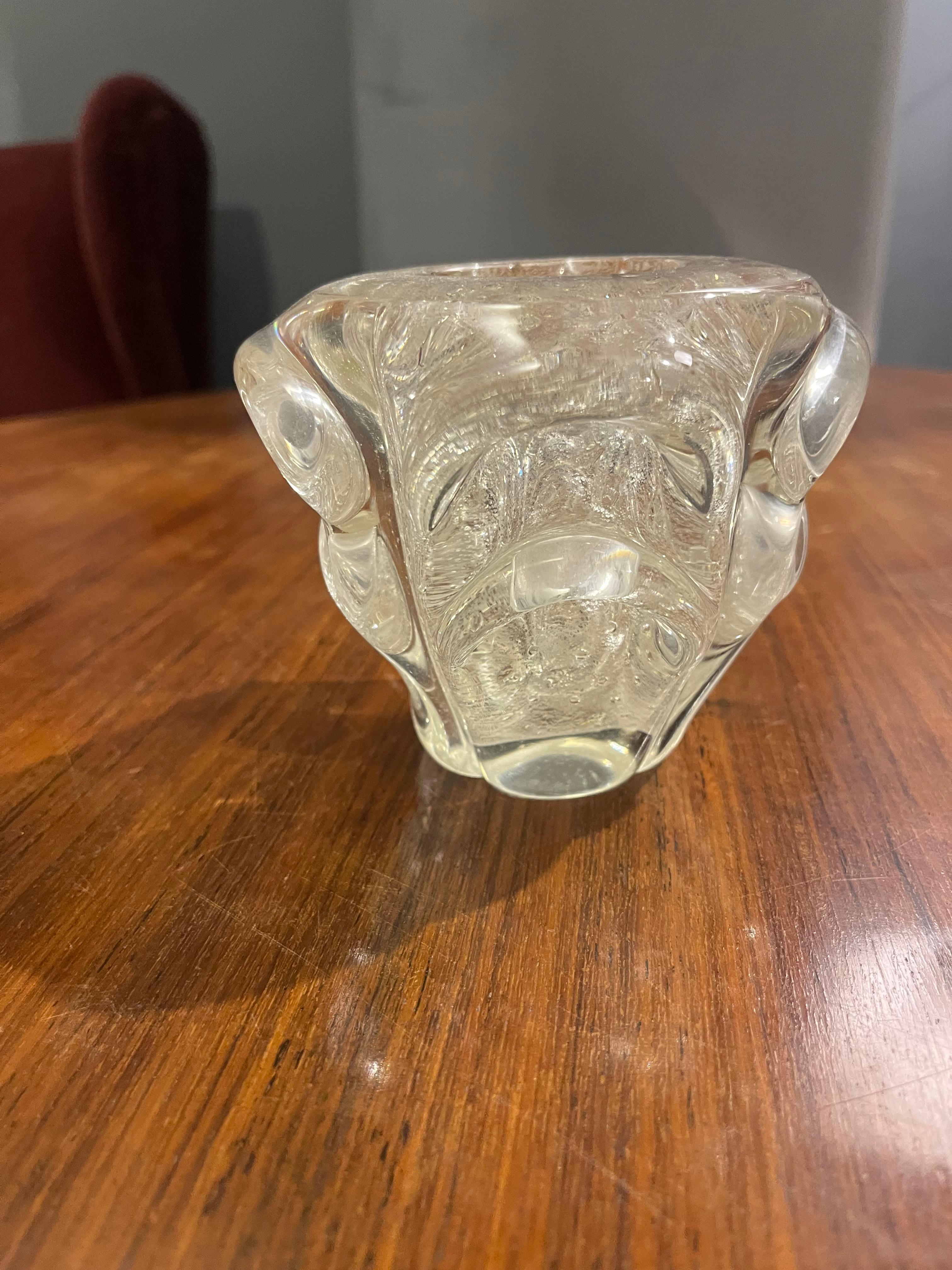 Vetro di Murano bullicante vase in  Murano glass by Ercole Barovier from the 1920s in vendita