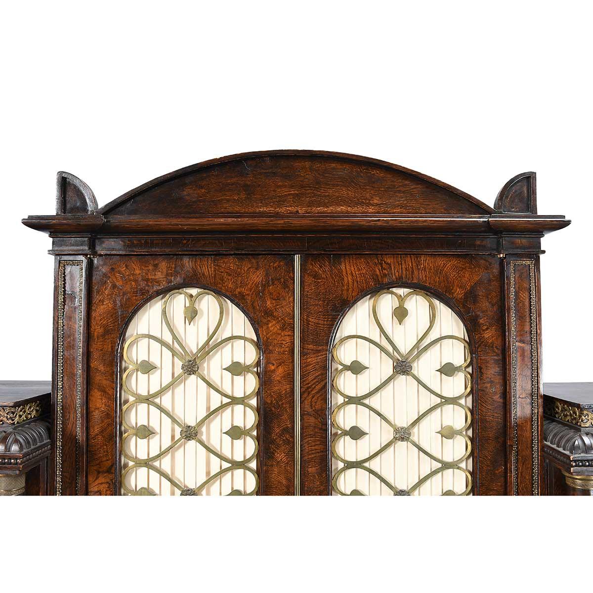 Early 19th Century Bullock Library Cabinet in Figured Elm For Sale