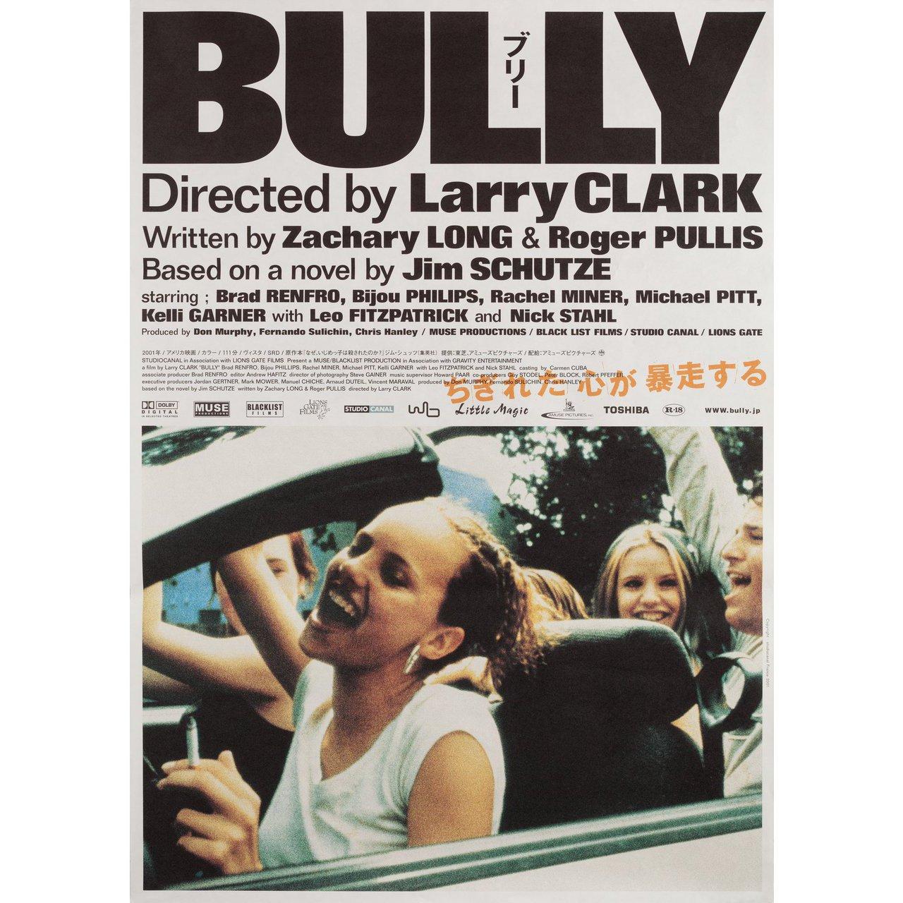 Originales japanisches B2-Plakat von 2001 für den Film Bully unter der Regie von Larry Clark mit Brad Renfro / Bijou Phillips / Rachel Miner / Nick Stahl. Sehr guter Zustand, dreifach gefaltet. Viele Originalplakate wurden gefaltet herausgegeben