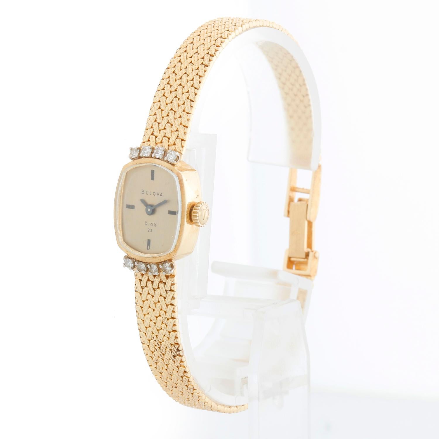 Bulova 14K Yellow Gold Diamond Ladies Manual Winding Watch Mint Condition In Excellent Condition For Sale In Dallas, TX