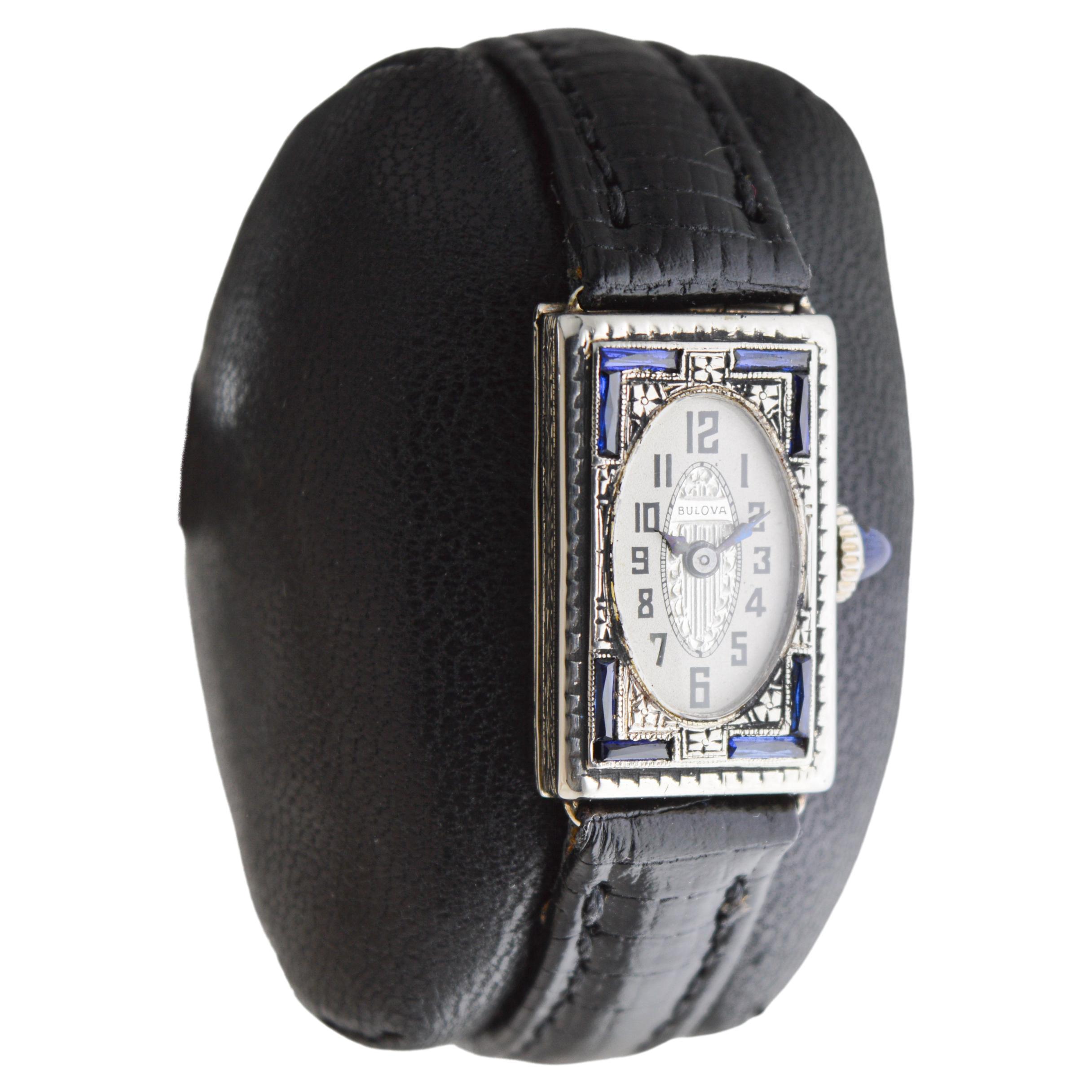 Bulova Art Deco 14Kt Solid Gold Art Deco Ladies Watch circa 1920's In Excellent Condition In Long Beach, CA