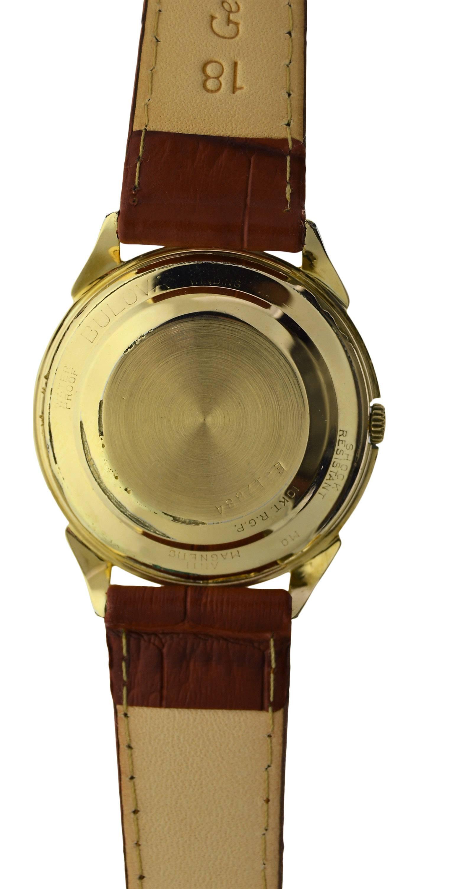 Women's or Men's Bulova Yellow Gold Filled Art Deco Original Dial Self winding Wristwatch, 1960s