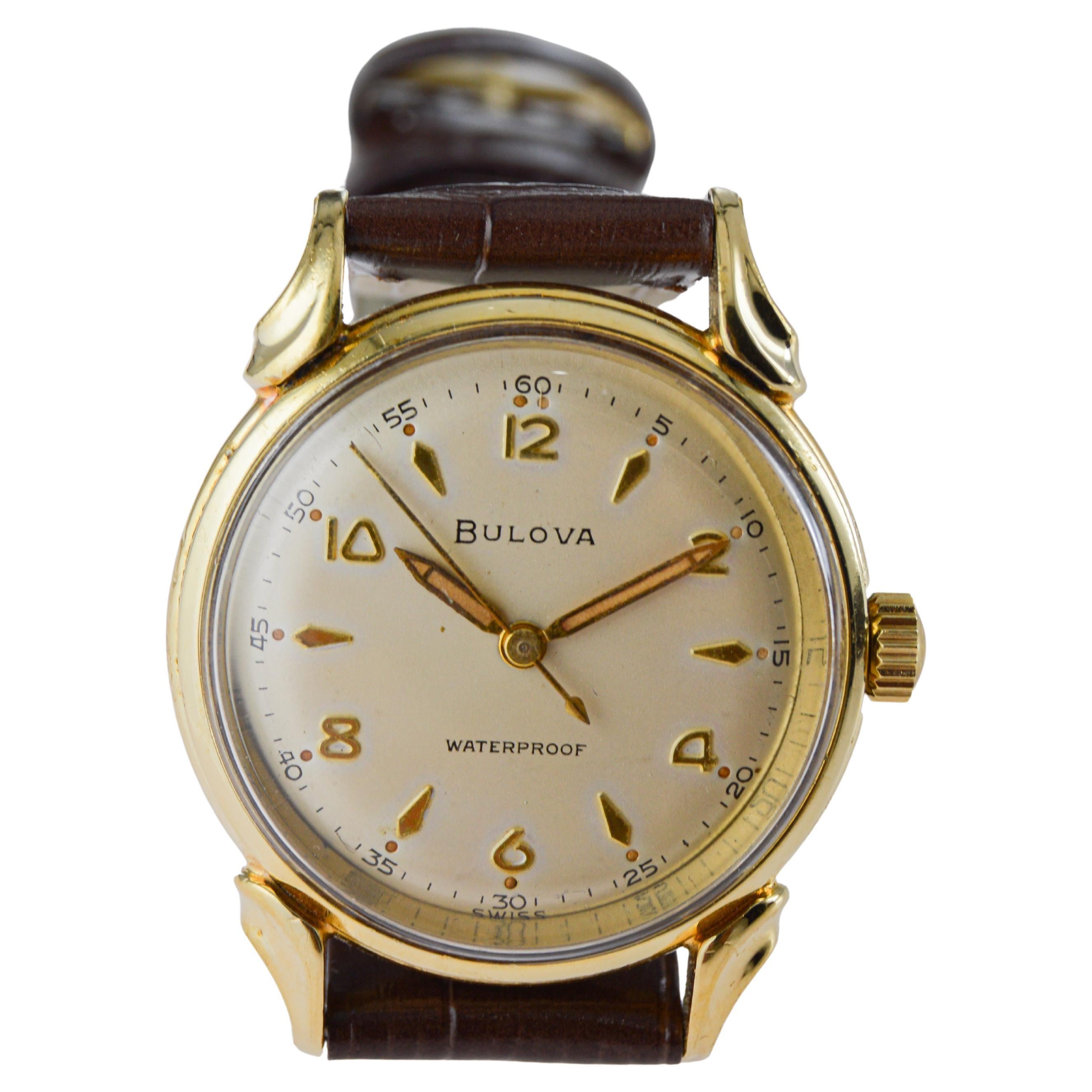 Reloj Bulova Art Decó de oro con esfera original de fábrica Años 50 en venta 8