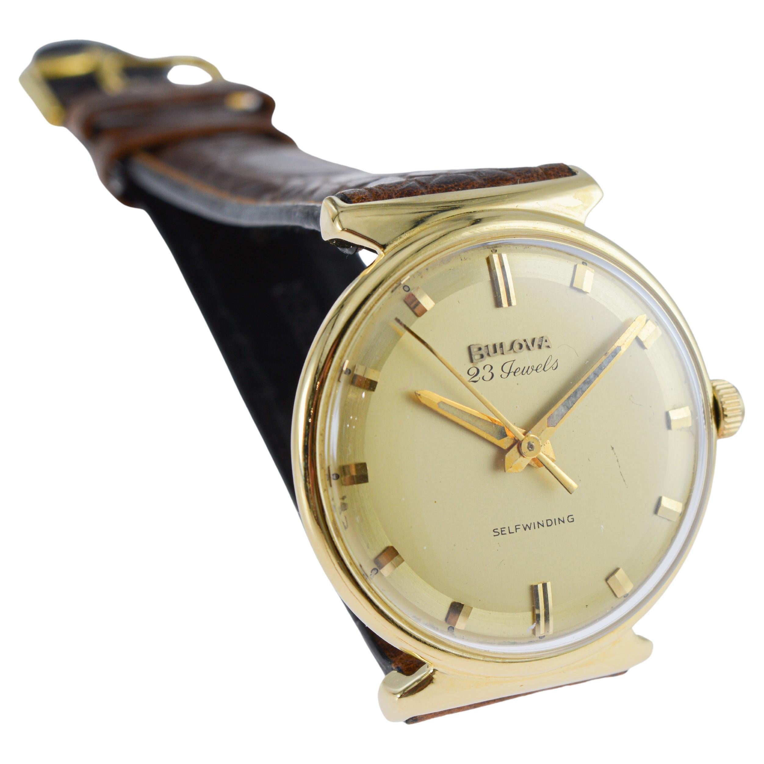 Bulova Gold Filled Mid-Century Modern Automatic from 1960's with Unique Dial For Sale 2