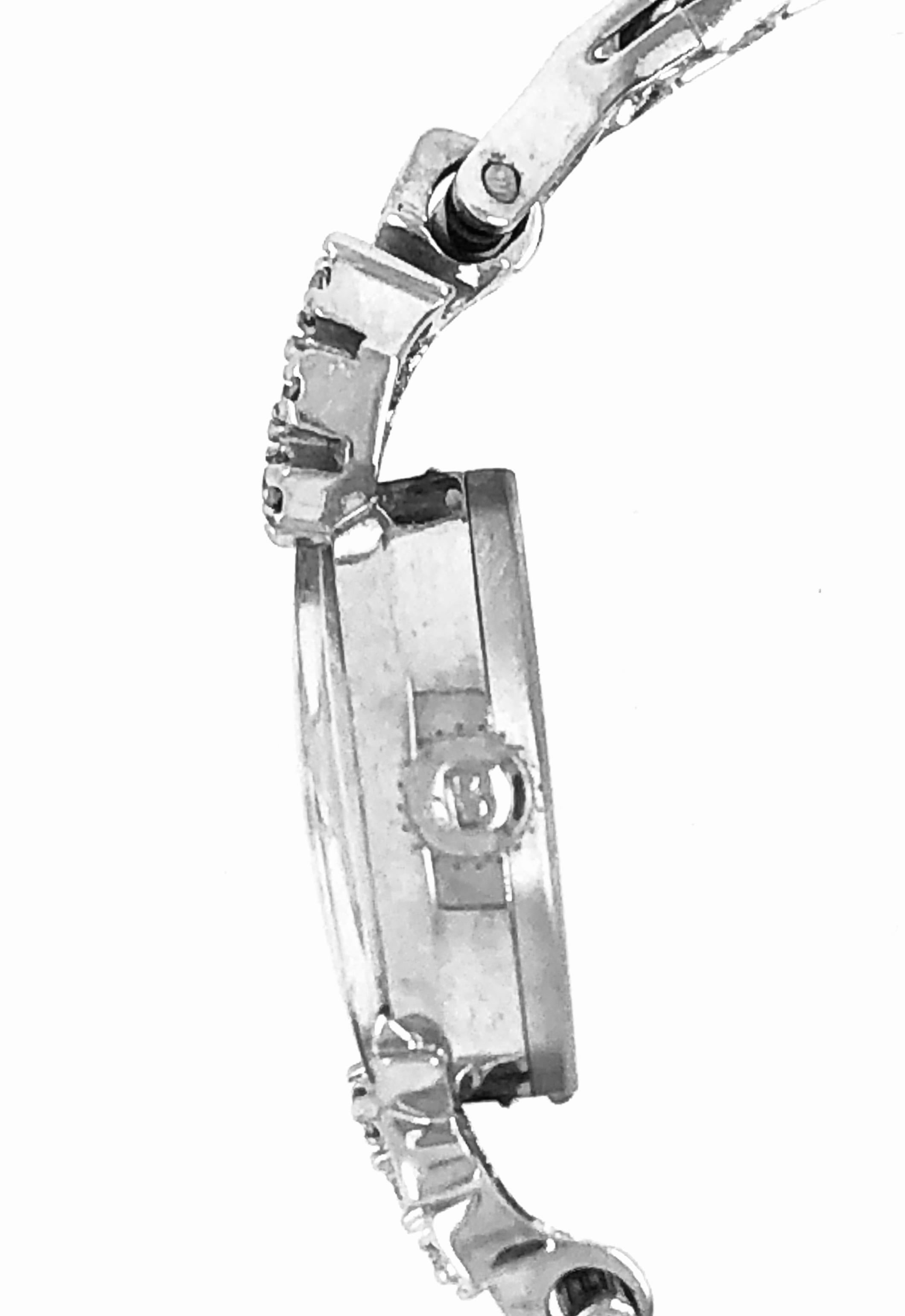 Bulova Damenarmbanduhr im Art-déco-Stil mit Diamanten im Angebot 3