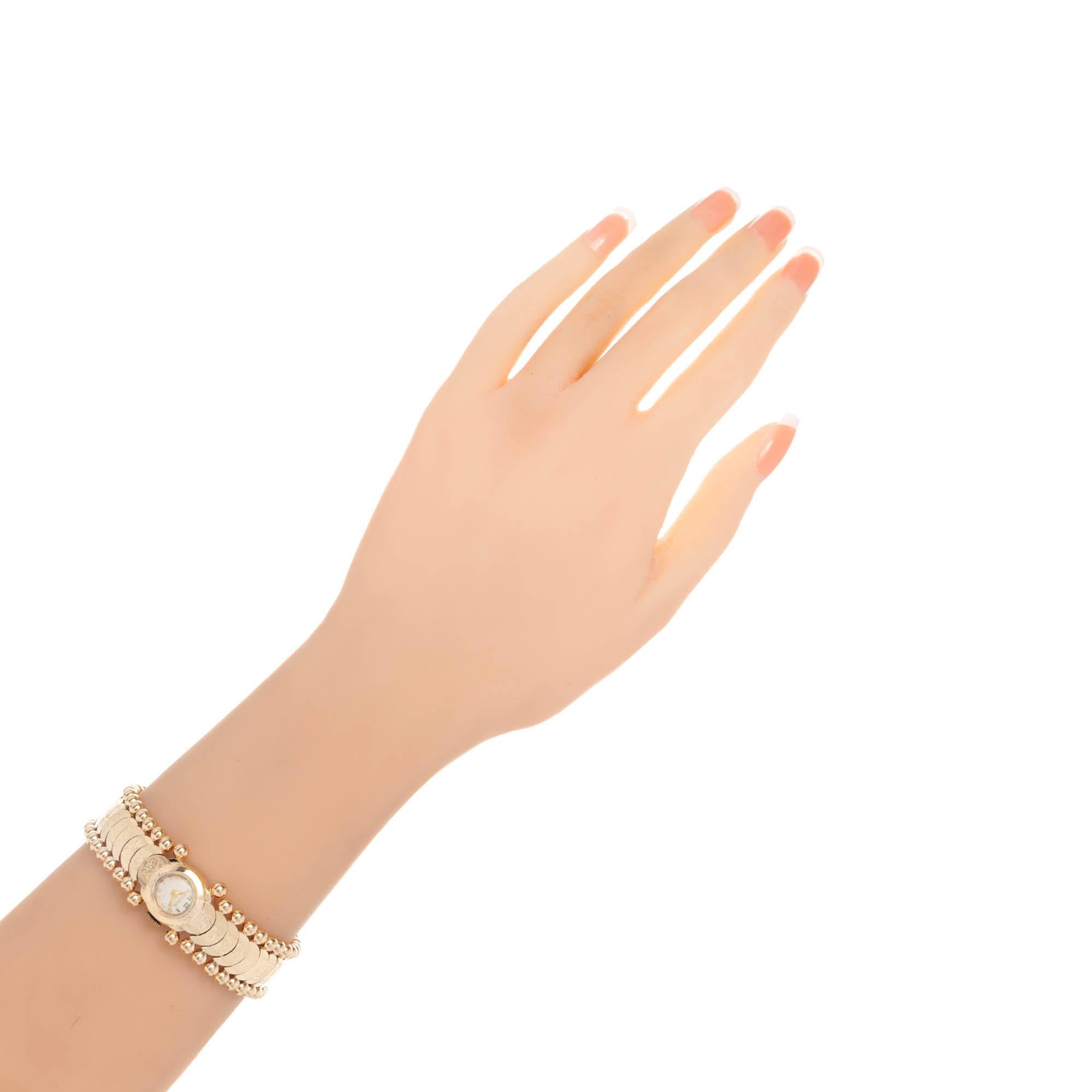 Bulova Damen Gelbgold Art Deco Handaufzug Armbanduhr im Angebot 2