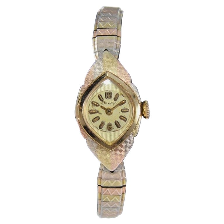 Reloj Bulova Mid Century Vintage Ladies 3 Tone Gold Filled Todo original, años 60