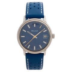 Bulova N2, Handaufzugswerk mit 17 Jewells, patiniertes blaues Zifferblatt, um 1965.