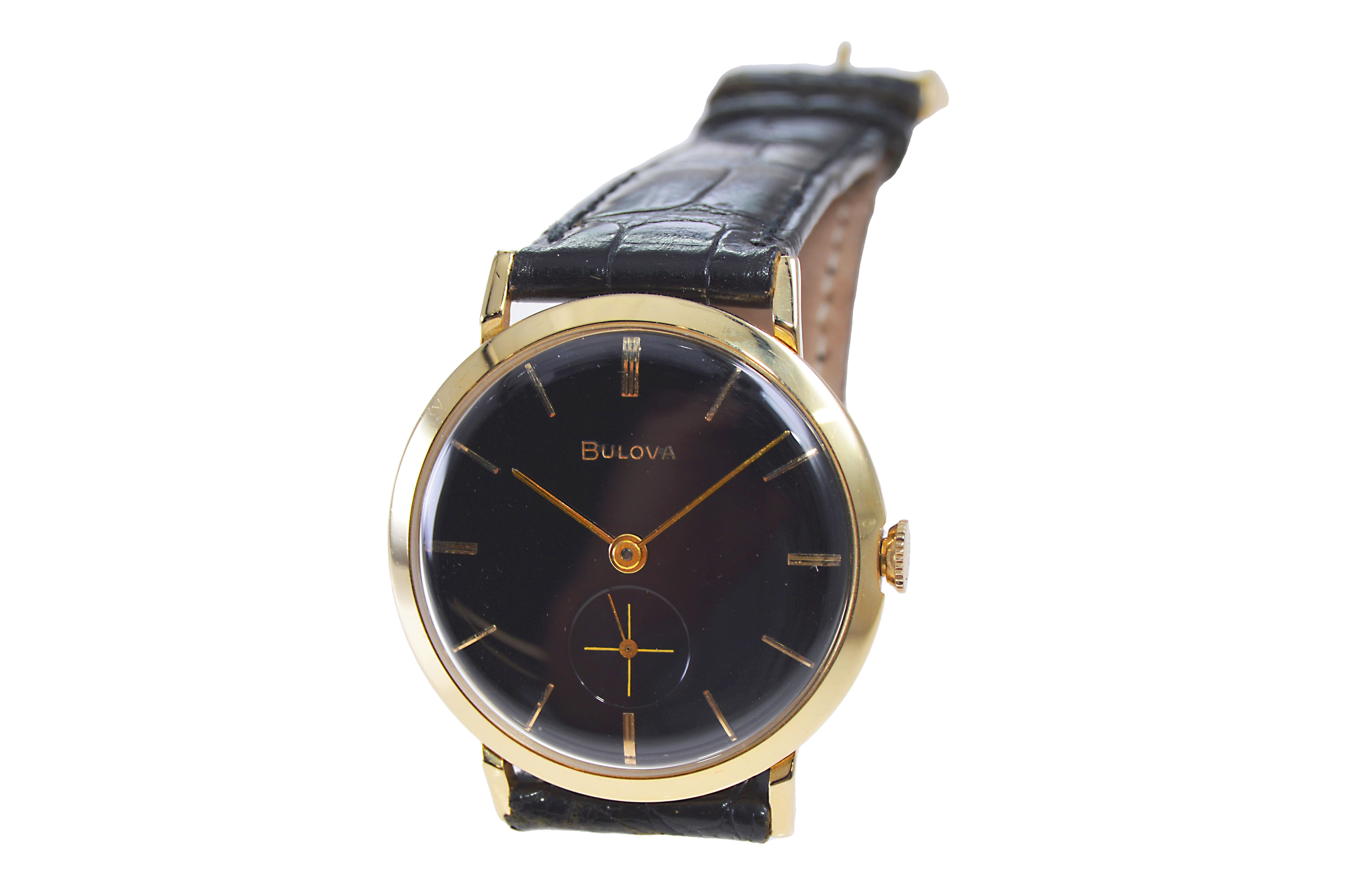 Bulova Solid 14Kt. Gold Dress Style Watch from 1960's In Excellent Condition In Long Beach, CA