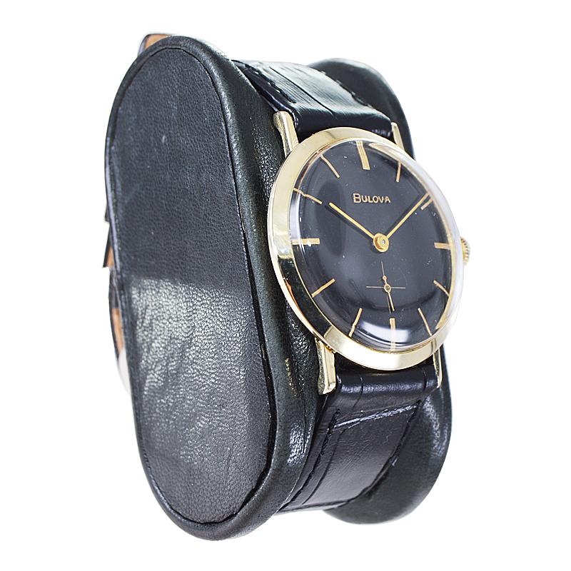 Bulova Uhr mit Handaufzug aus massivem 14 Karat Gelbgold aus der Mitte des Jahrhunderts, 1960er Jahre im Angebot 1