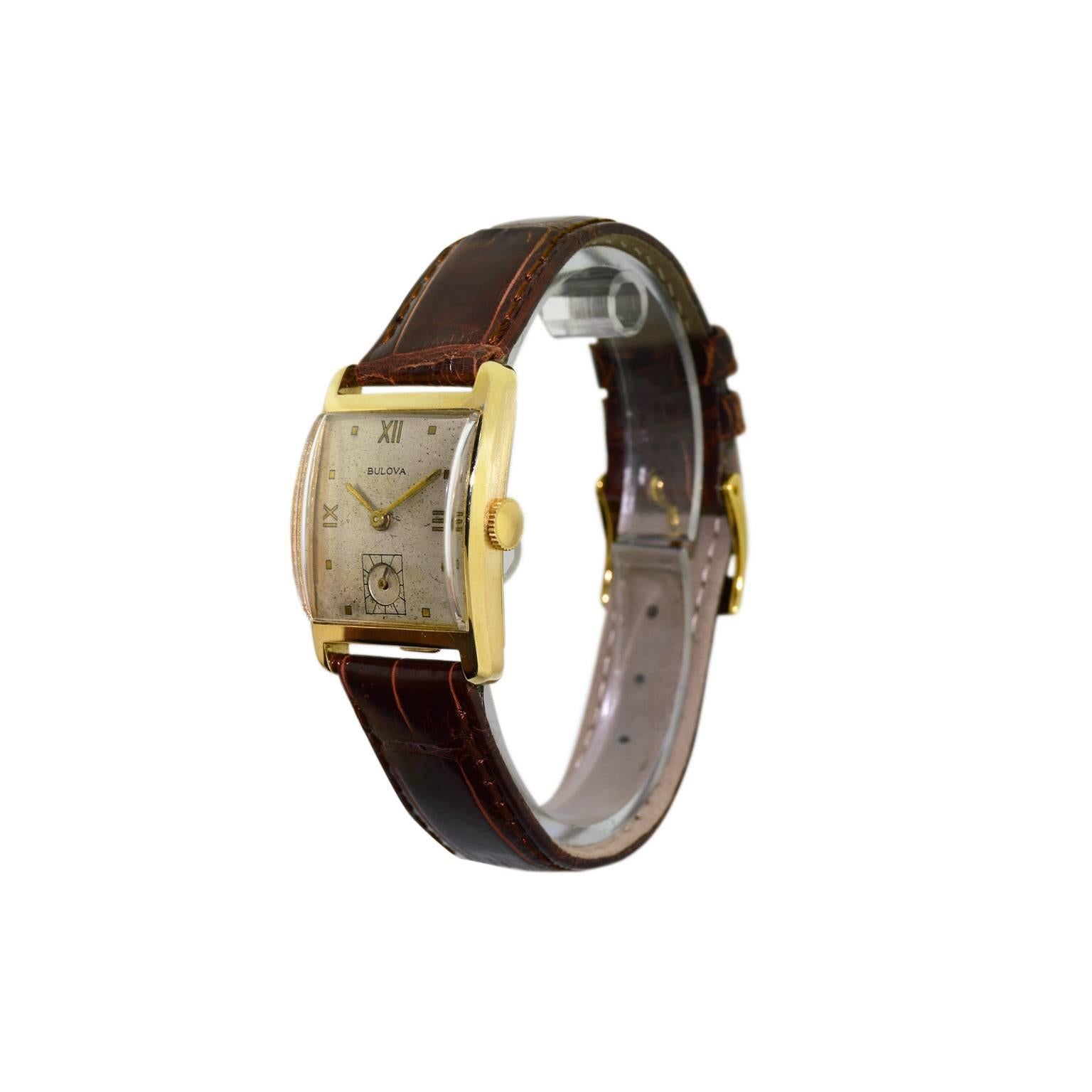 Women's or Men's Bulova Solid Yellow Gold Art Deco Original Patinated Dial Manual Watch