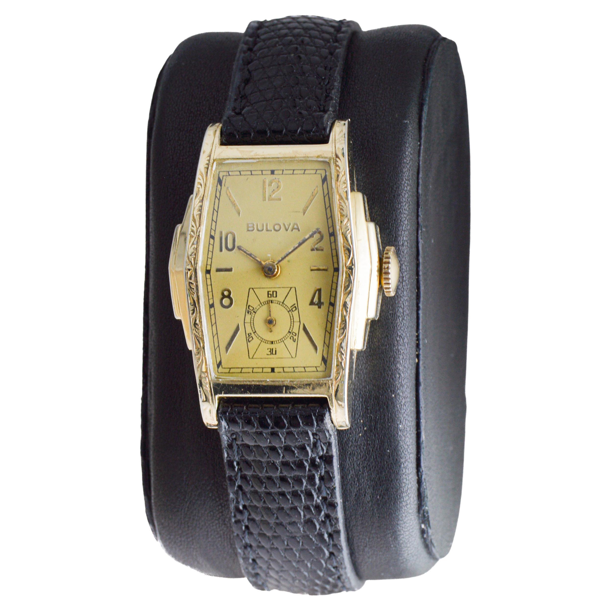 Bulova Yellow Gold Filled Art Deco Watch circa 1940 with Original Dial en vente 1