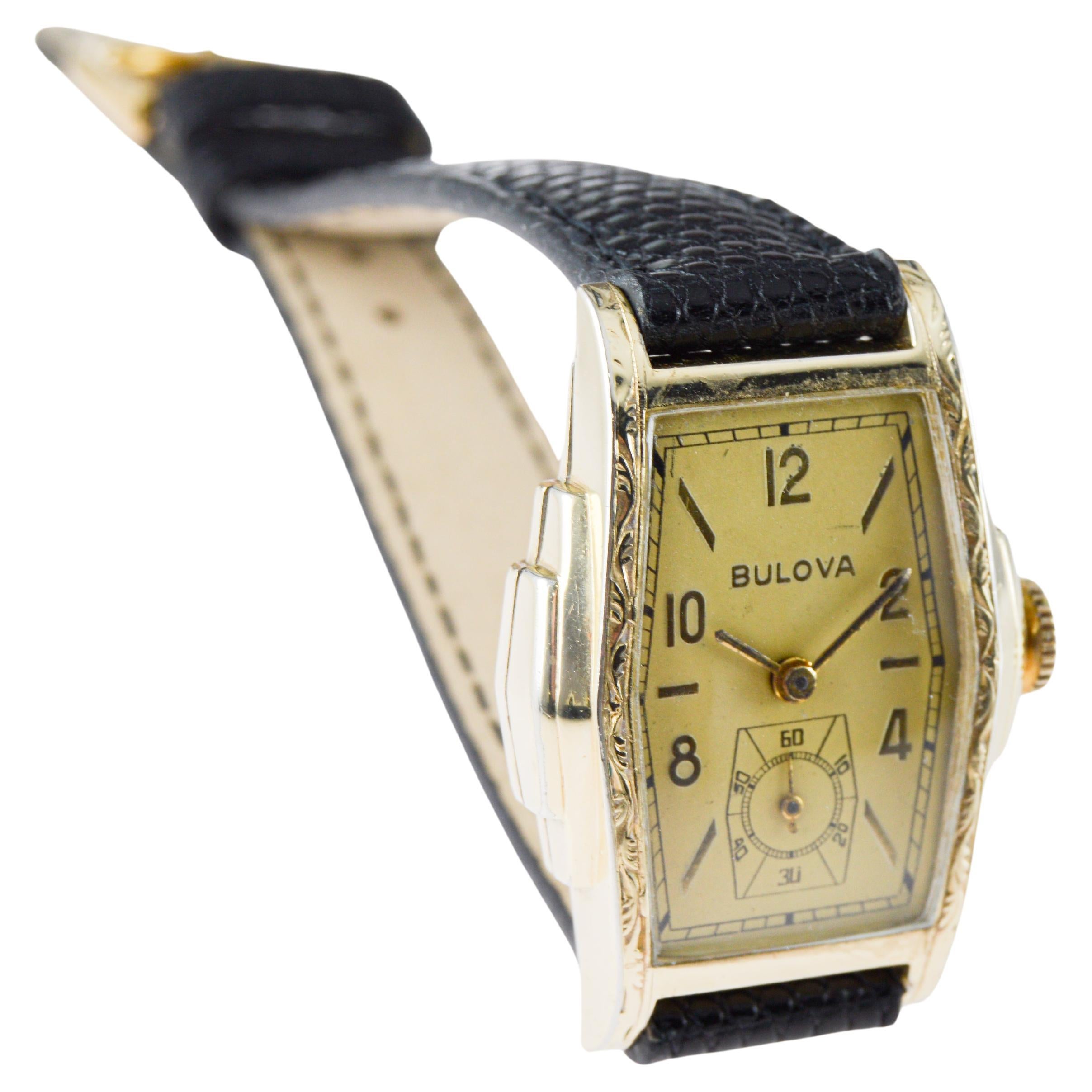 Bulova Yellow Gold Filled Art Deco Watch circa 1940 with Original Dial en vente 4