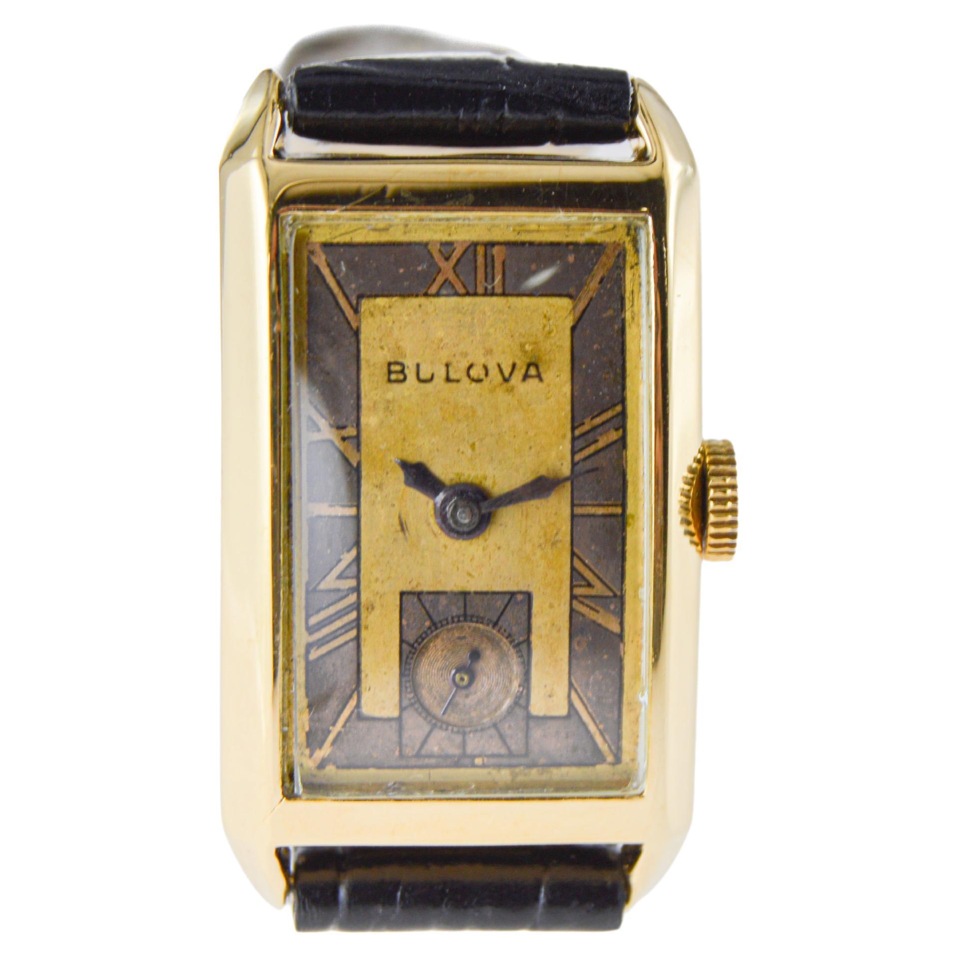Women's or Men's Bulova Yellow Gold Filled Art Deco Watch circa, 1940's with Original Dial  For Sale