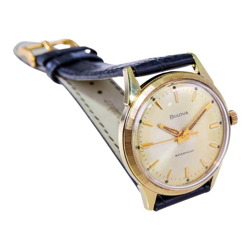 Bulova Yellow Gold Filled Art Deco Watch with Original Dial from 1960's In Excellent Condition For Sale In Long Beach, CA