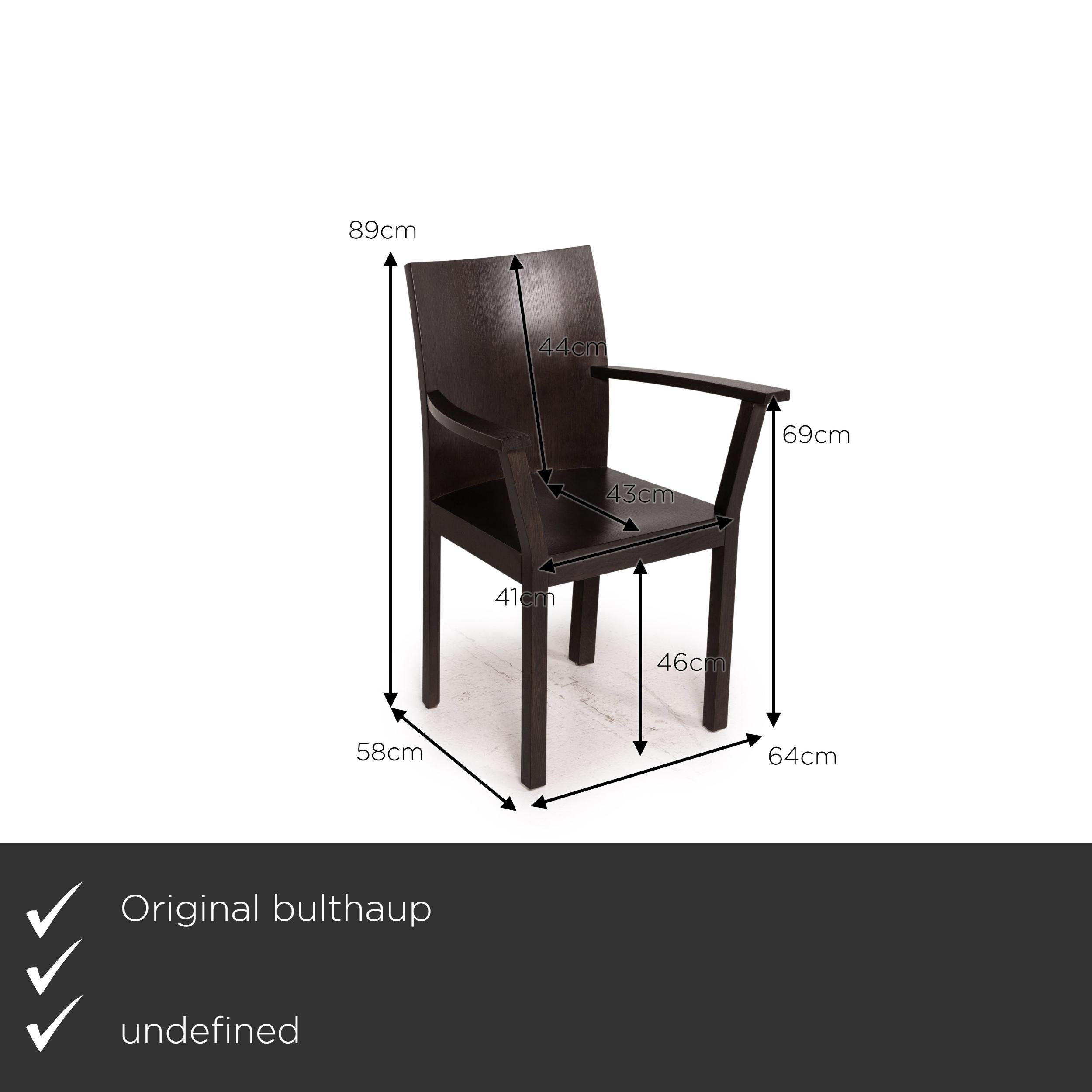 Nous vous présentons un ensemble de salle à manger bulthaup corpus nemus brun foncé 1x table à manger 2x chaise.

Mesures du produit en centimètres :

Profondeur 90
Largeur 150
Hauteur 75.







   