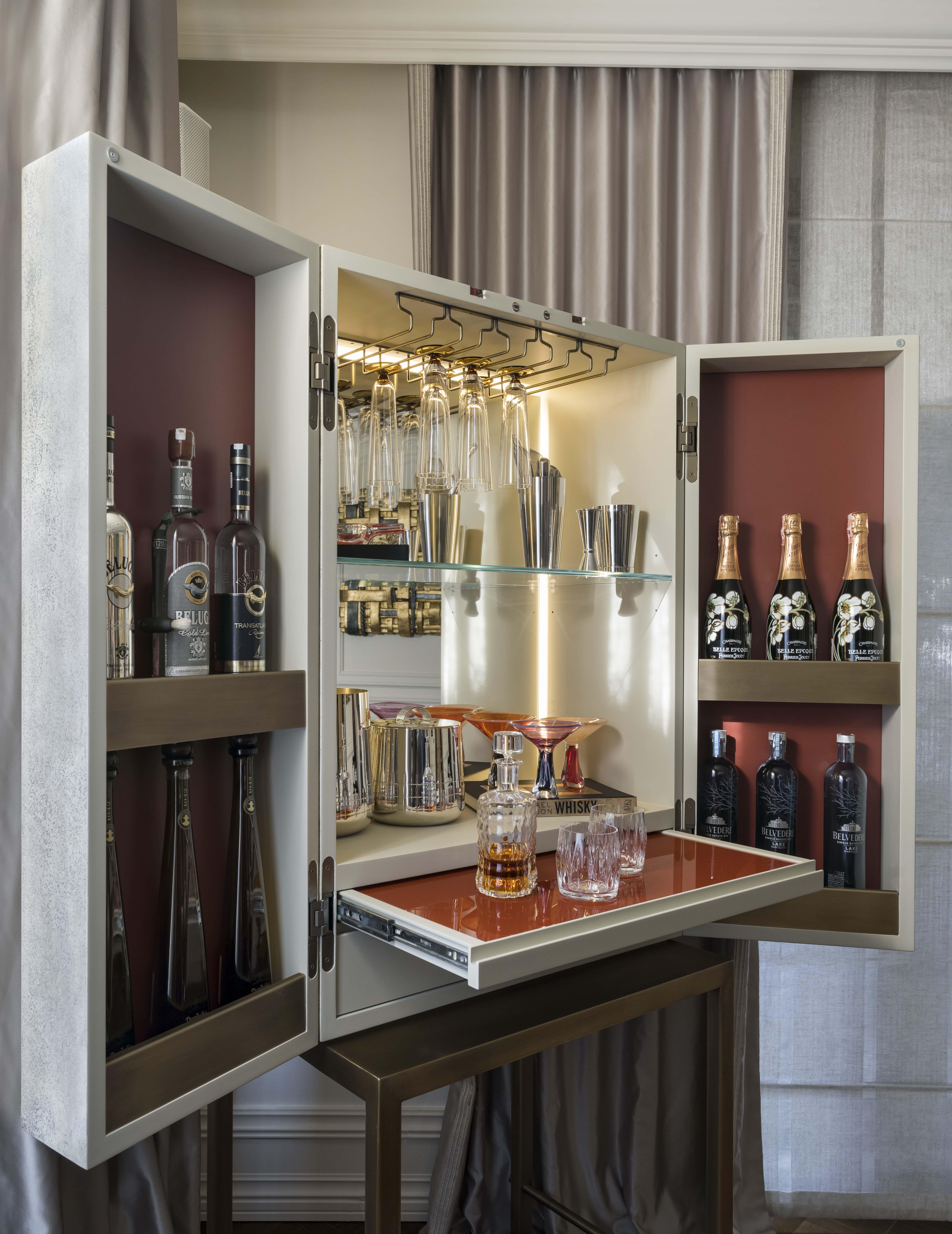Meuble de bar moderne, bois laqué, finition texturée faite à la main, nuage Neuf - En vente à Maçka-İstanbul, 34