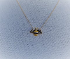 Bumble Bee Pendant Necklace Yellow Gold