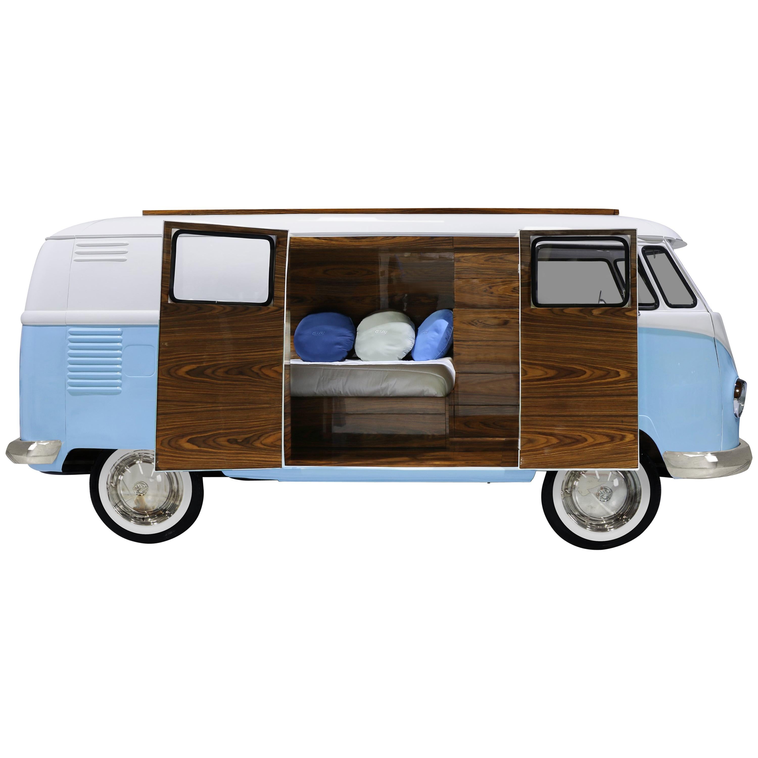Bun Van Kids Bett mit glänzendem Lack von Circu Magical Furniture (Portugiesisch) im Angebot