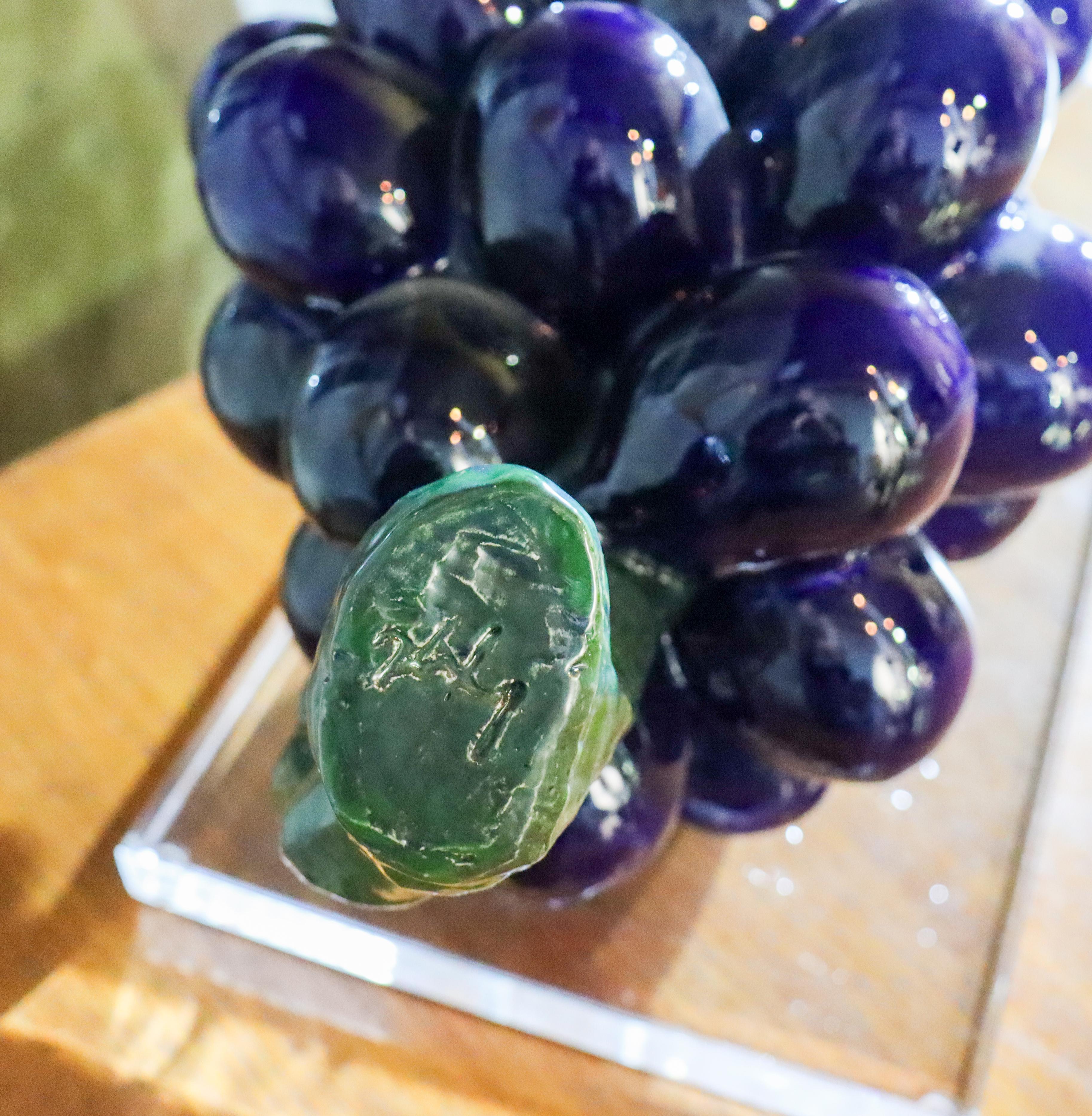 Blaue Weintraube, Keramik von Hans Hedberg, Biot, Frankreich im Angebot 2