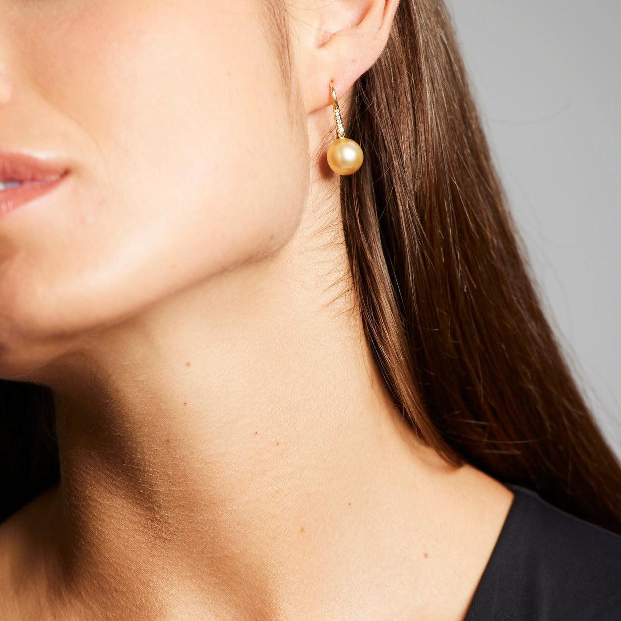 BUNDA 10.75mm Golden South Sea Pearl and Diamonds drop earrings in 18k yellow go In New Condition In SYDNEY, AU