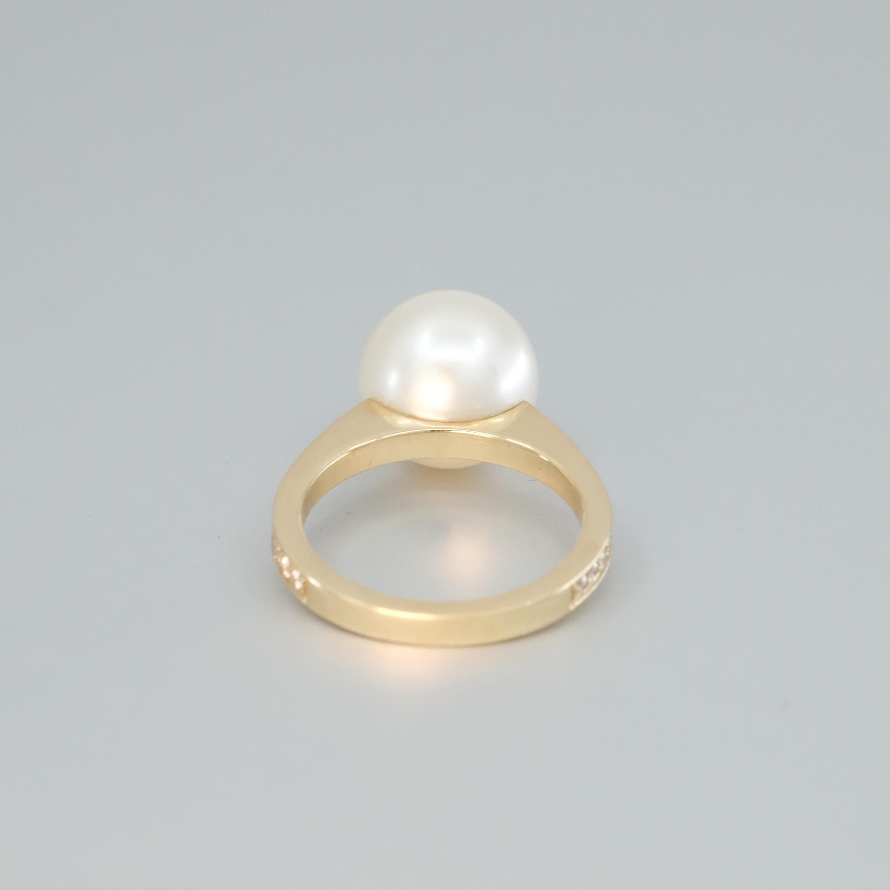 BUNDA 11.20mm South Sea Pearl and 0.28ct Diamonds Ring in 18k yellow gold In New Condition In SYDNEY, AU