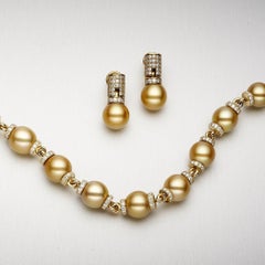 BUNDA 11.56-12.51mm Golden Cultured South Sea Pearl Earrings 18k yellow gold