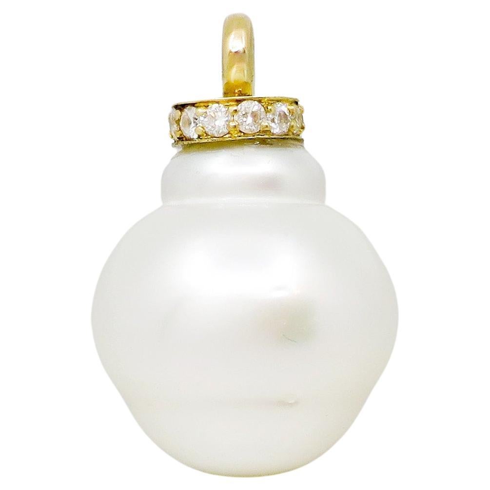 Bunda Colgante de perlas del mar del sur y diamantes de 15-19 mm en oro amarillo y blanco de 18k