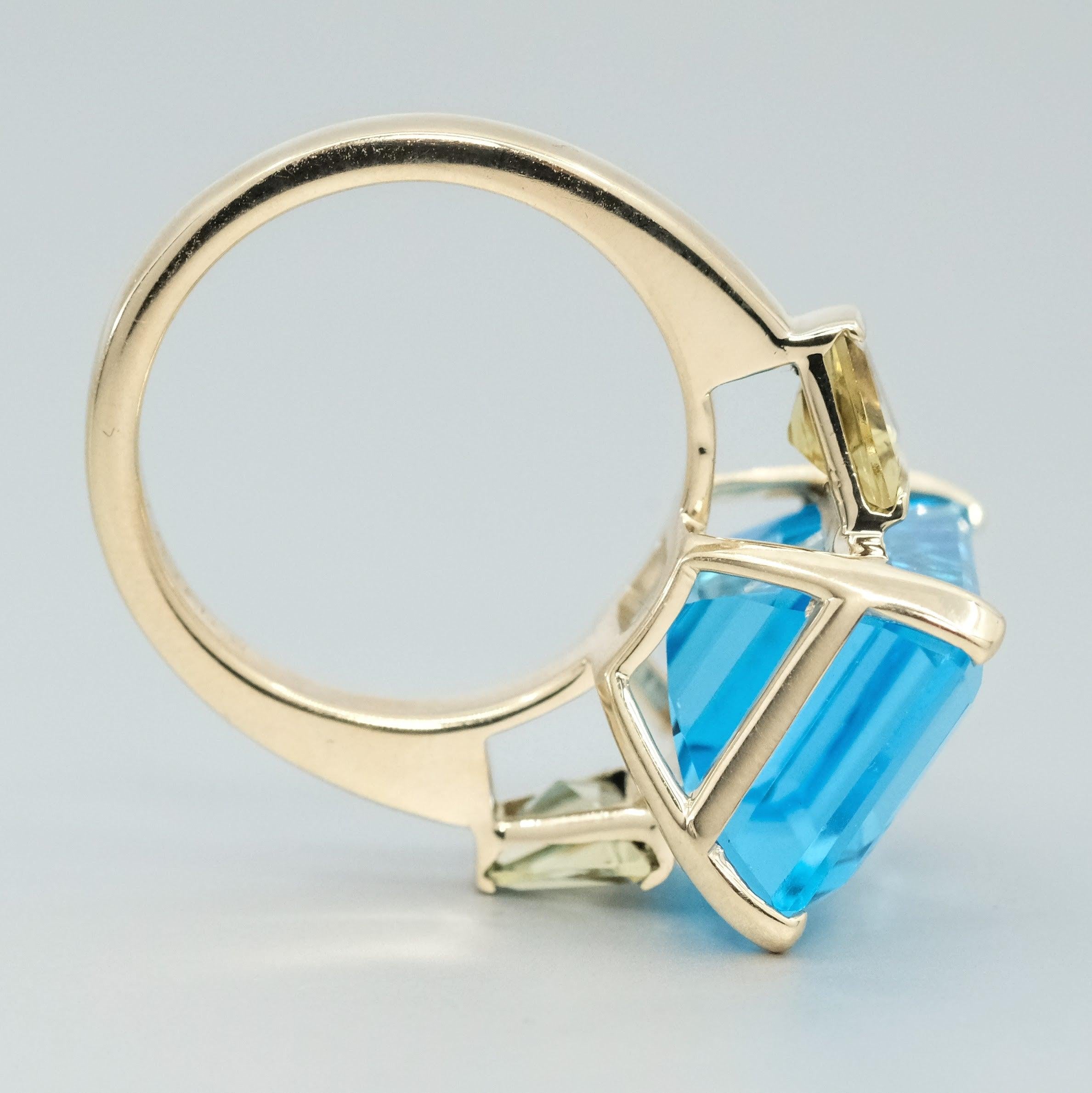 Femenino o masculino BUNDA Anillo de oro amarillo de 18 quilates con topacio de 15,36 quilates y cuarzo limón de 1,04 quilates en venta