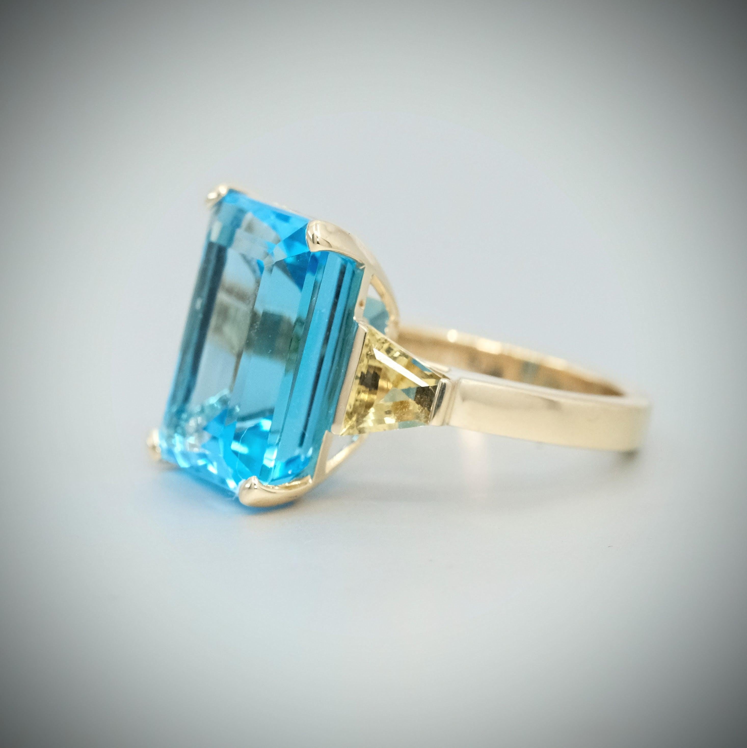 BUNDA Anillo de oro amarillo de 18 quilates con topacio de 15,36 quilates y cuarzo limón de 1,04 quilates en venta 2