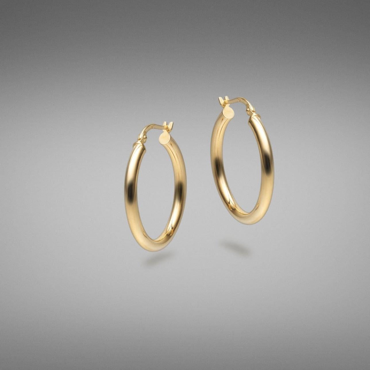 BUNDA, cercles en or jaune 18 carats - 2,1 cm en vente 2