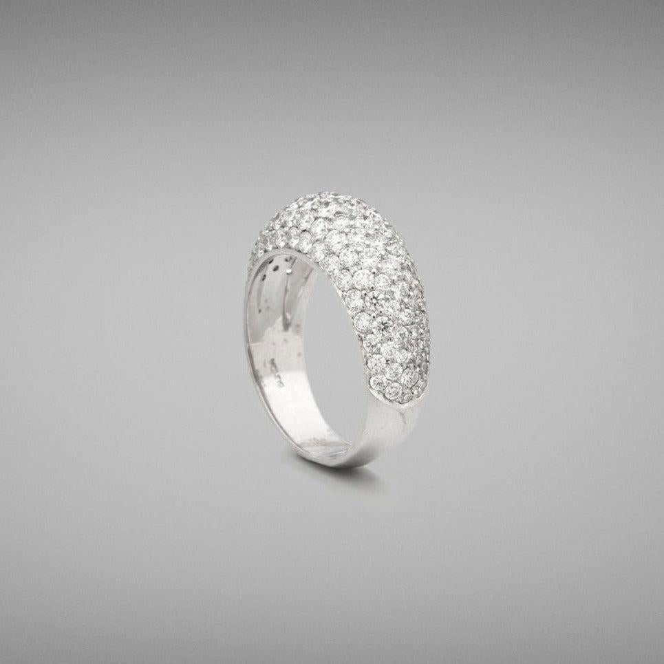 BUNDA Bague pavée de diamants 2,19 carats en or blanc 18 carats Neuf - En vente à SYDNEY, AU