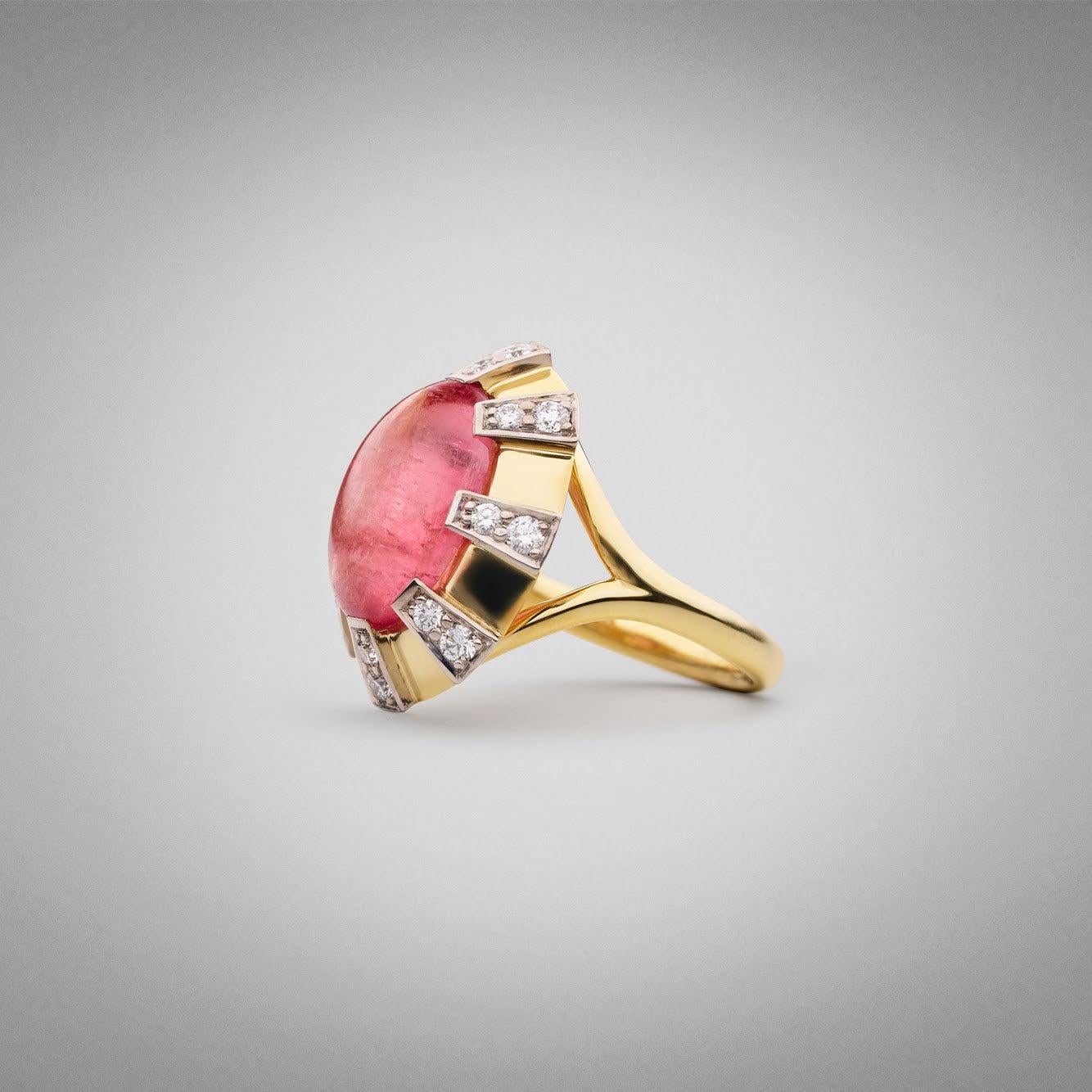 BUNDA, tourmaline 5,44 carats et diamants 0,46 carat en or 18 carats. Unisexe en vente