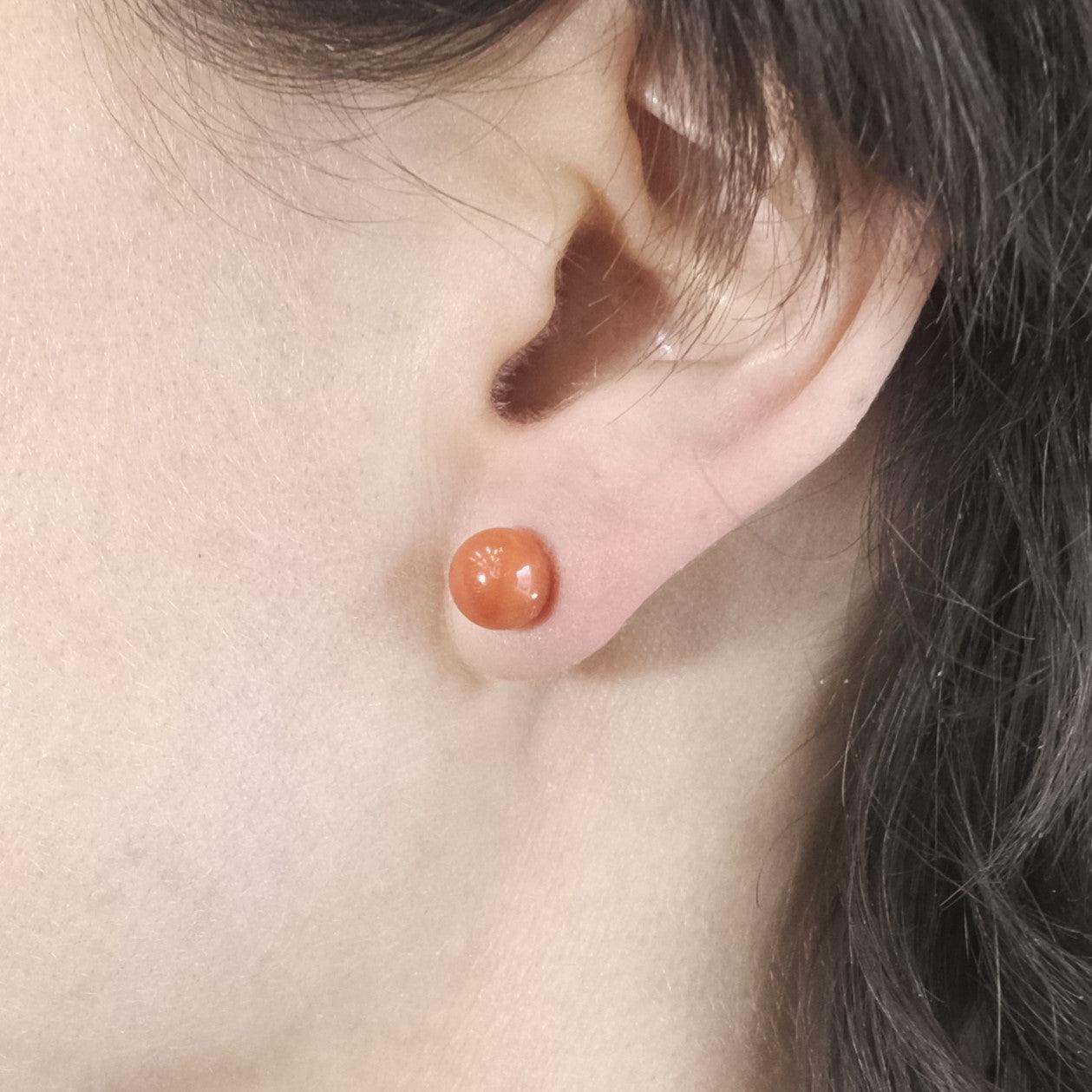 BUNDA 7,4 mm de corail sur or blanc 18 carats Neuf - En vente à SYDNEY, AU