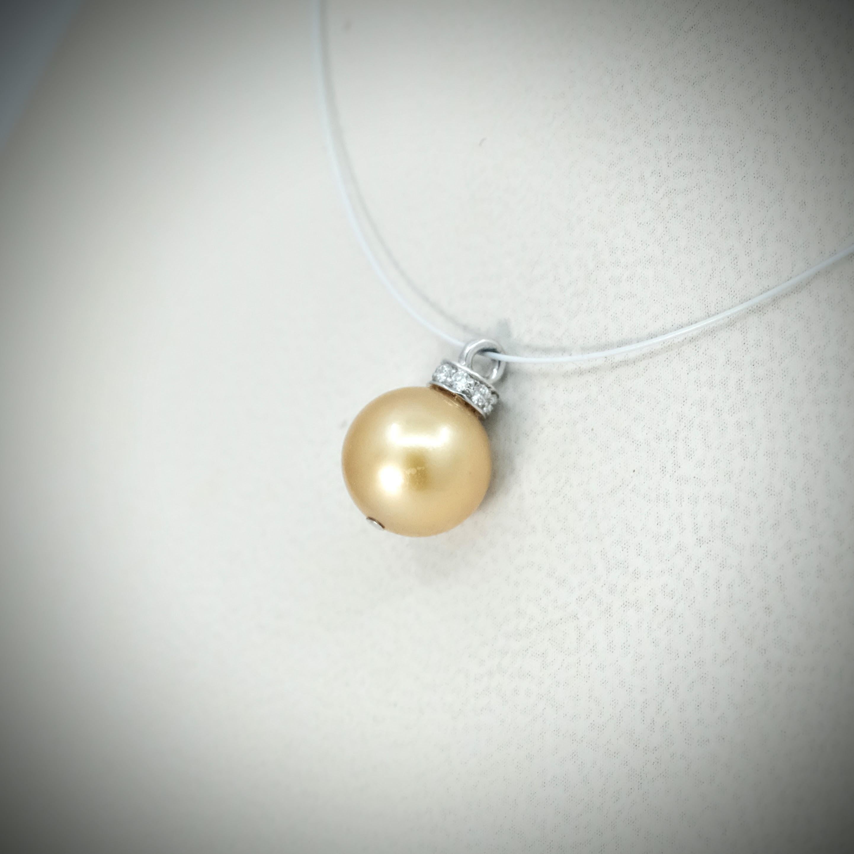Round Cut BUNDA 9.5mm Golden South Sea Pearl and Diamond Pendant, 18k white gold For Sale