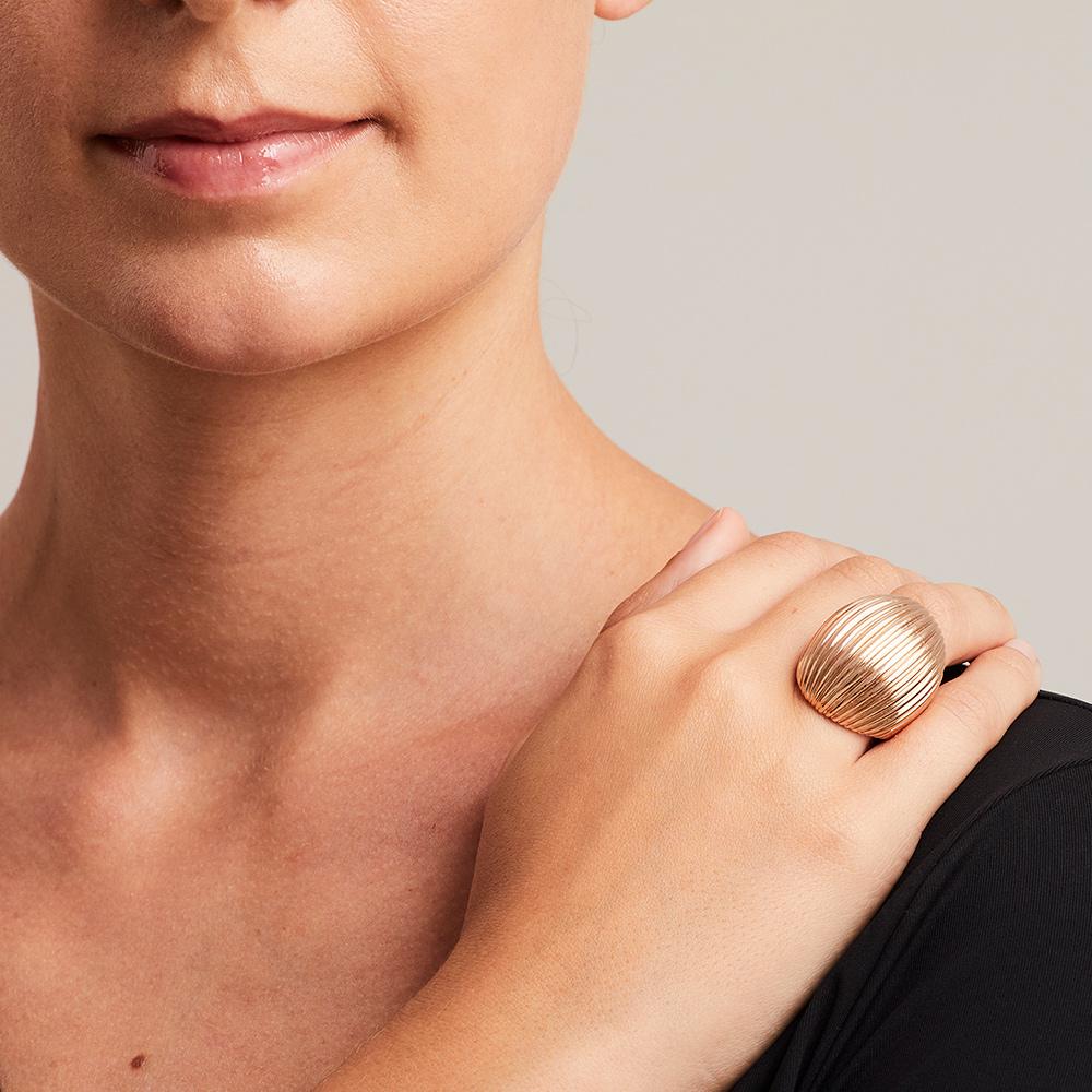 Bunda Bundova 'Bomb' Ring in 9k rose gold - size L In New Condition For Sale In SYDNEY, AU
