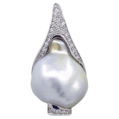 Ciondolo con perle Keshi dei mari del sud coltivate e diamanti BUNDA 'Caelum' in oro 18 carati