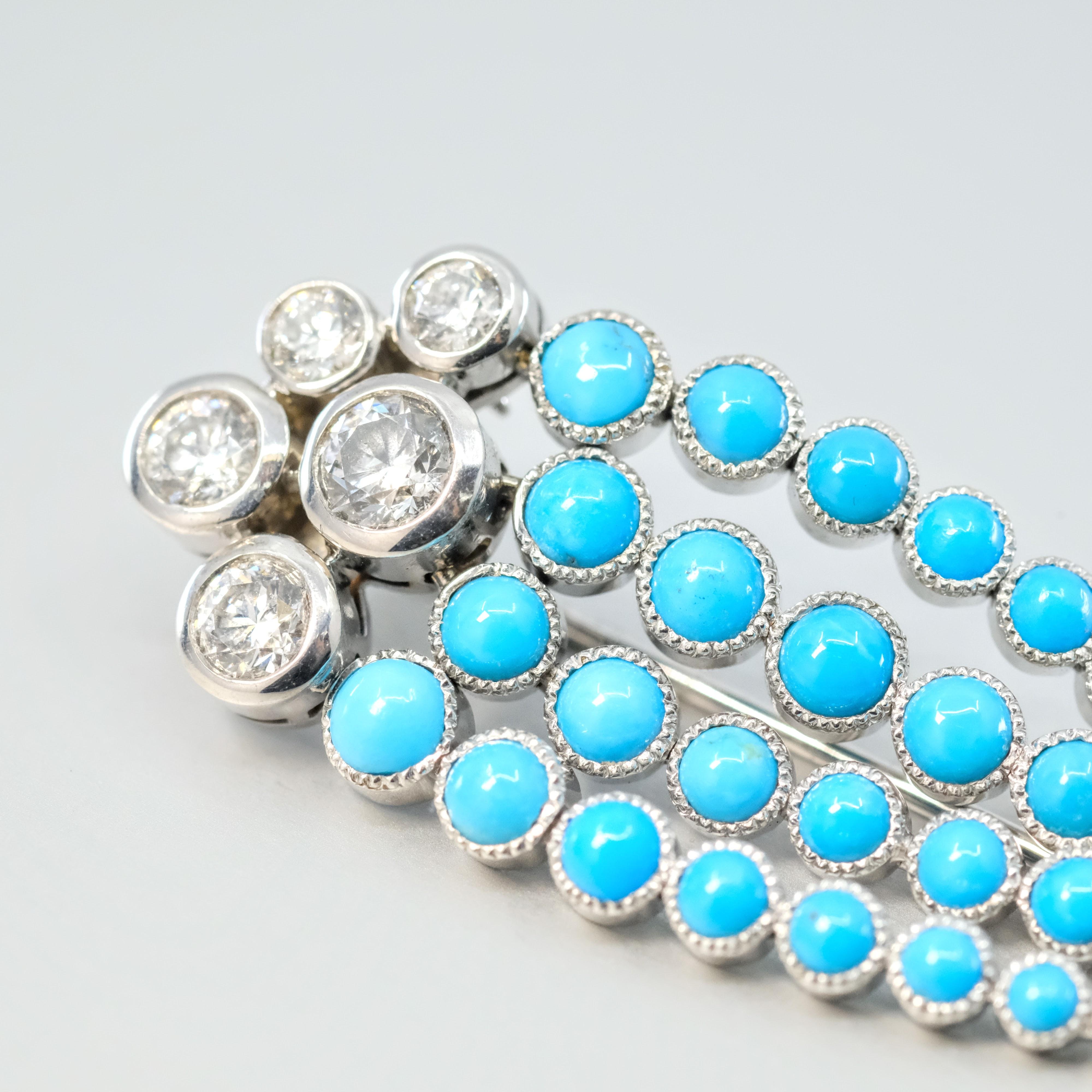 Round Cut BUNDA 'Couture' 3.80ct Turquoises and 1.31ct Diamonds Brooch in 18k gold For Sale