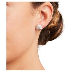 BUNDA Disc 0.30ct Diamond earrings, 18k white gold.