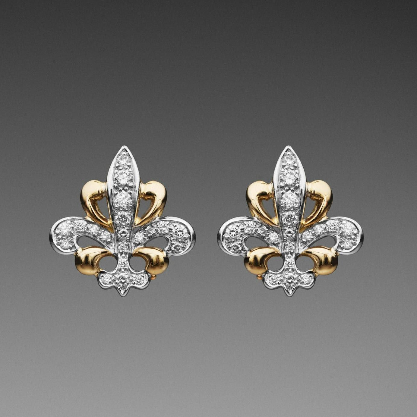 Round Cut BUNDA Fleur de Lys 0.45ct Diamonds ear studs in 18k white and yellow gold. For Sale