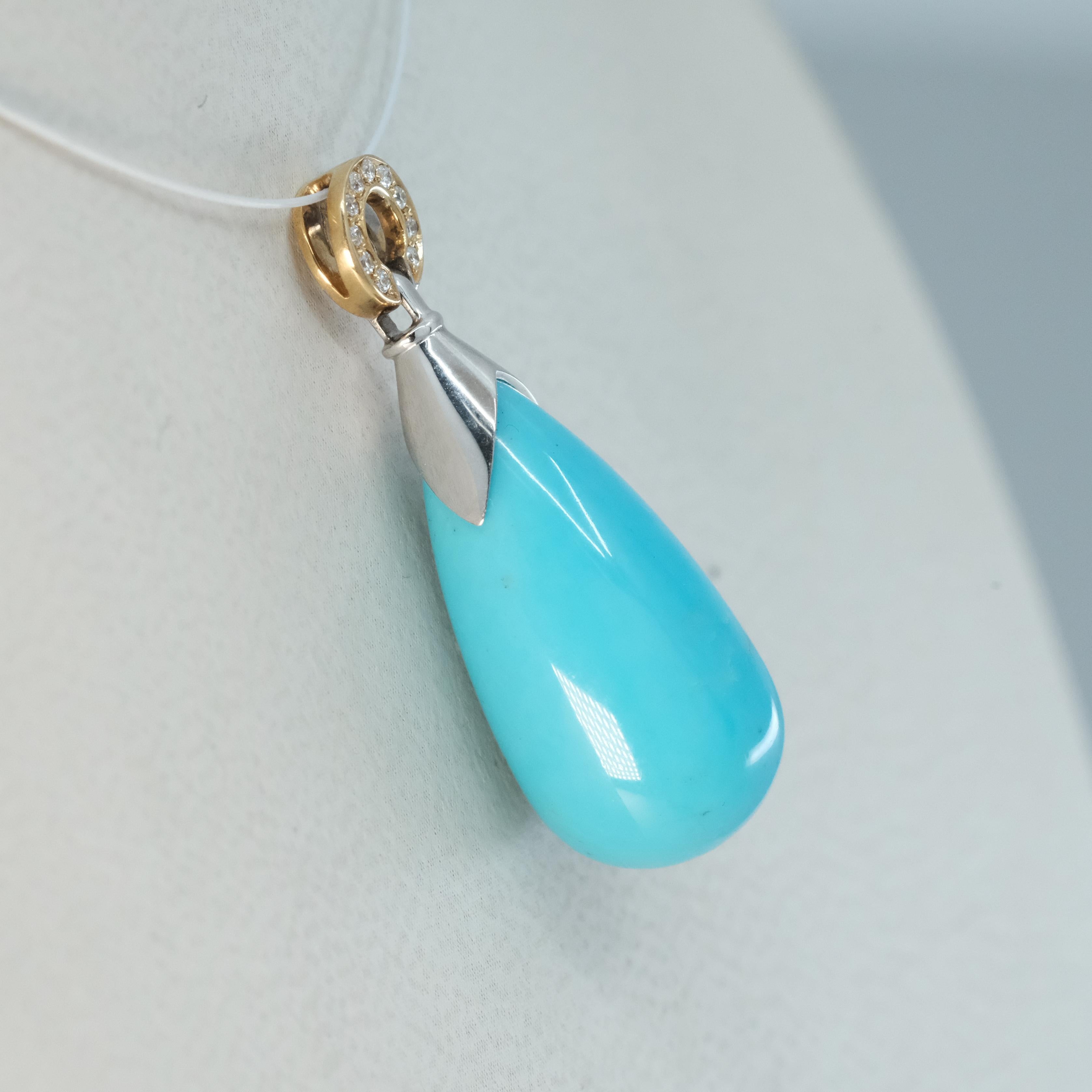 Taille ronde BUNDA Hollywood Pendentif en turquoise 18 carats avec diamants sur or jaune 18 carats en vente