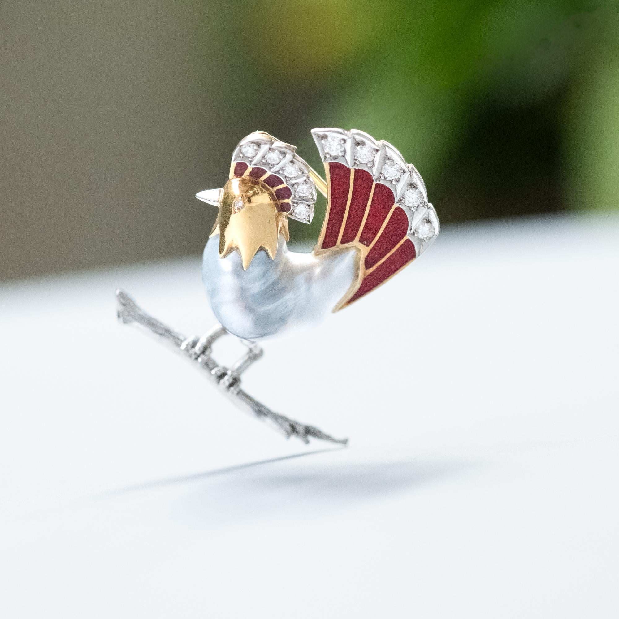 BUNDA Keshi Tahitiana Pearl Brooch with diamonds and enamel on gold and platinum For Sale 1