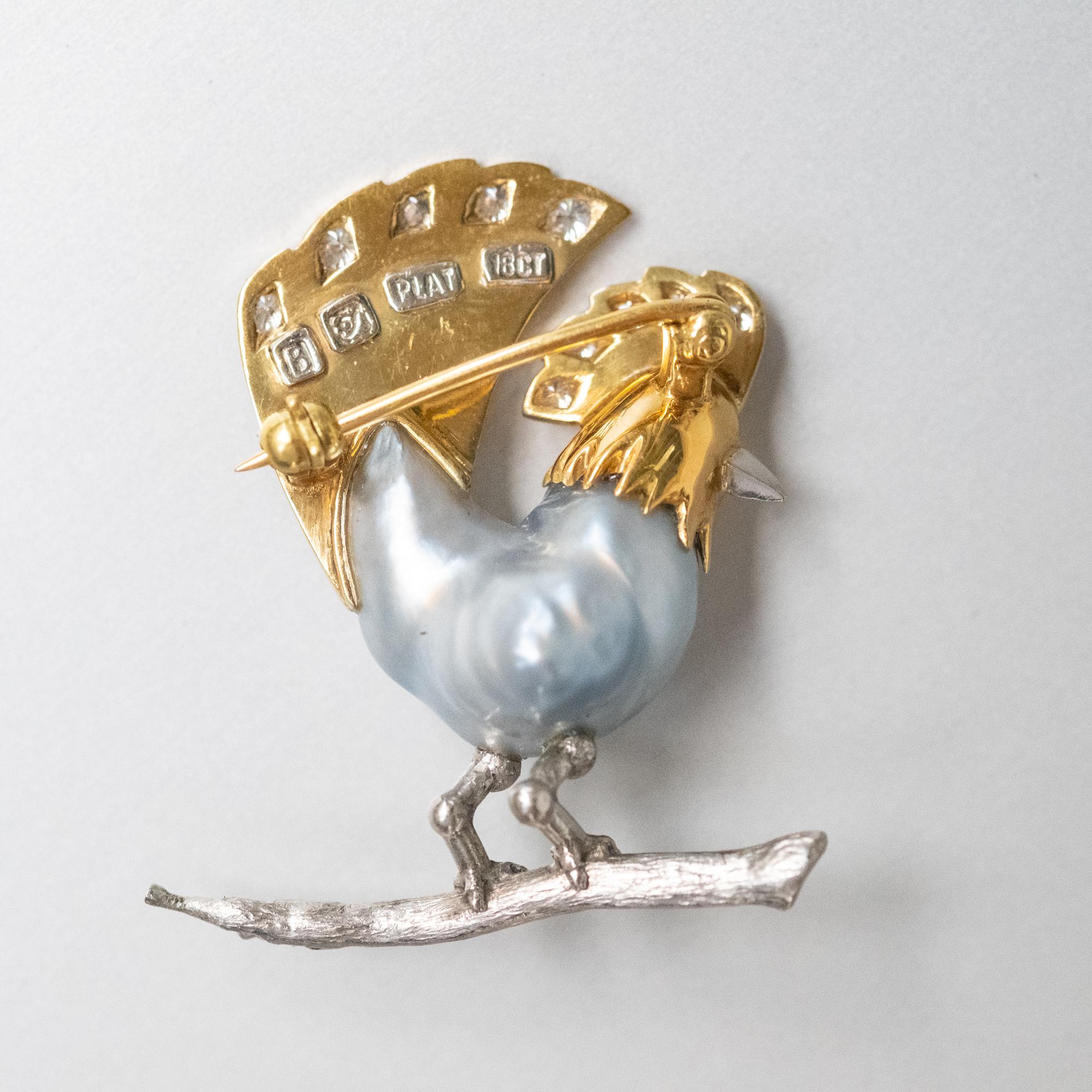 BUNDA Keshi Tahitiana Pearl Brooch with diamonds and enamel on gold and platinum For Sale 2