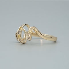 BUNDA 'Lyra' Ring aus 18 Karat Gelbgold mit 0,60 Karat gelben Diamanten