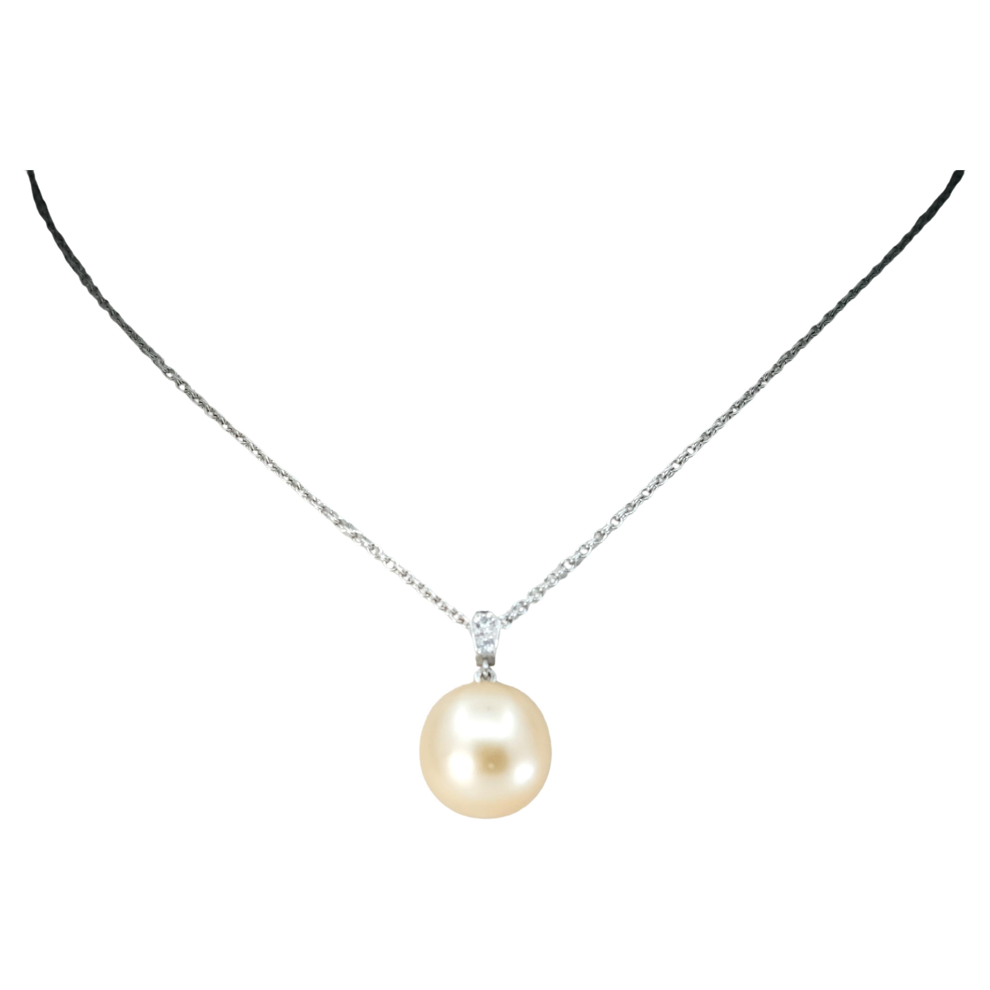 Bunda 'Russe' 10.5mm South Sea Pearl and Diamonds Pendant in 18k white gold