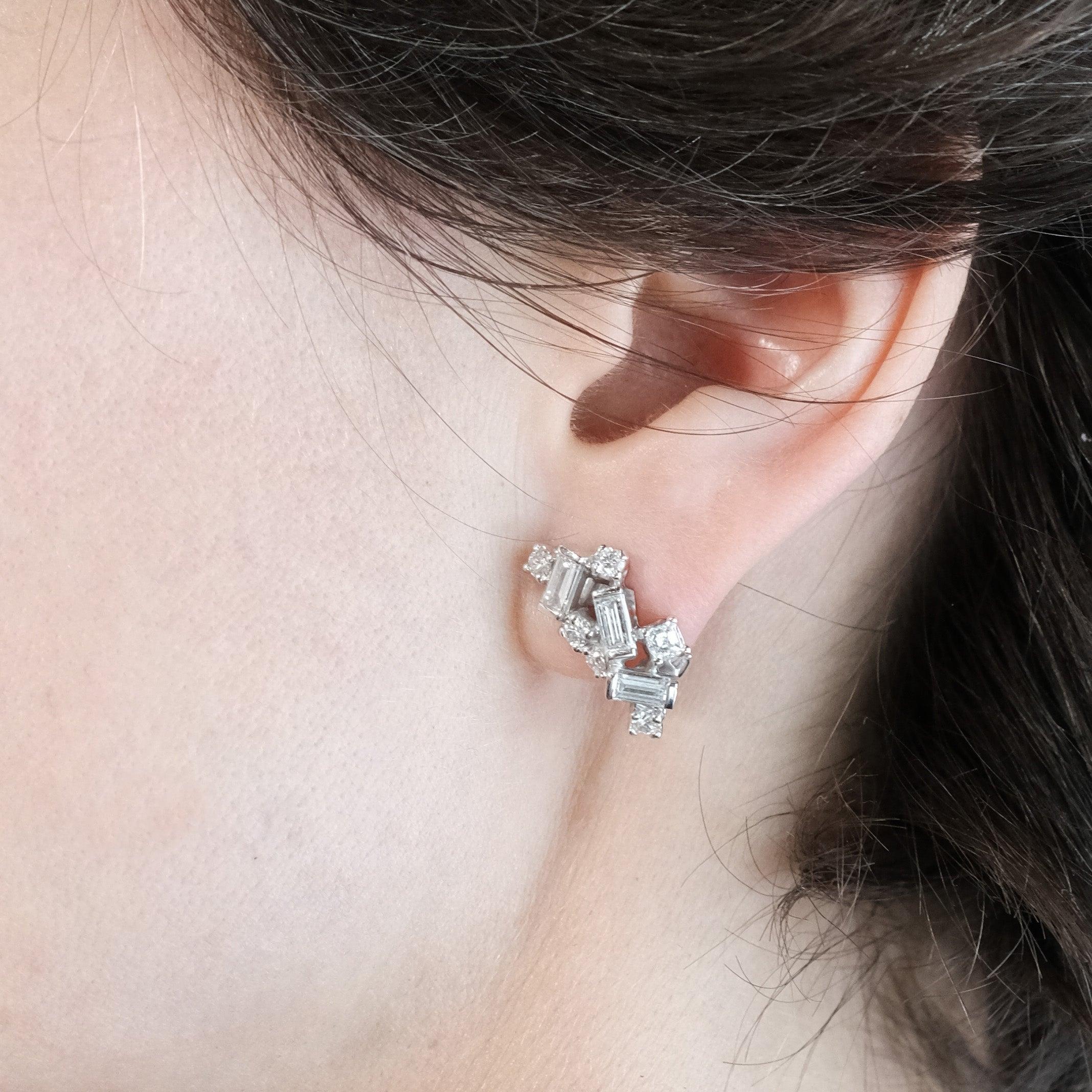 Women's or Men's BUNDA 'Russe' 1.80cts Diamonds Earrings in 18k white gold