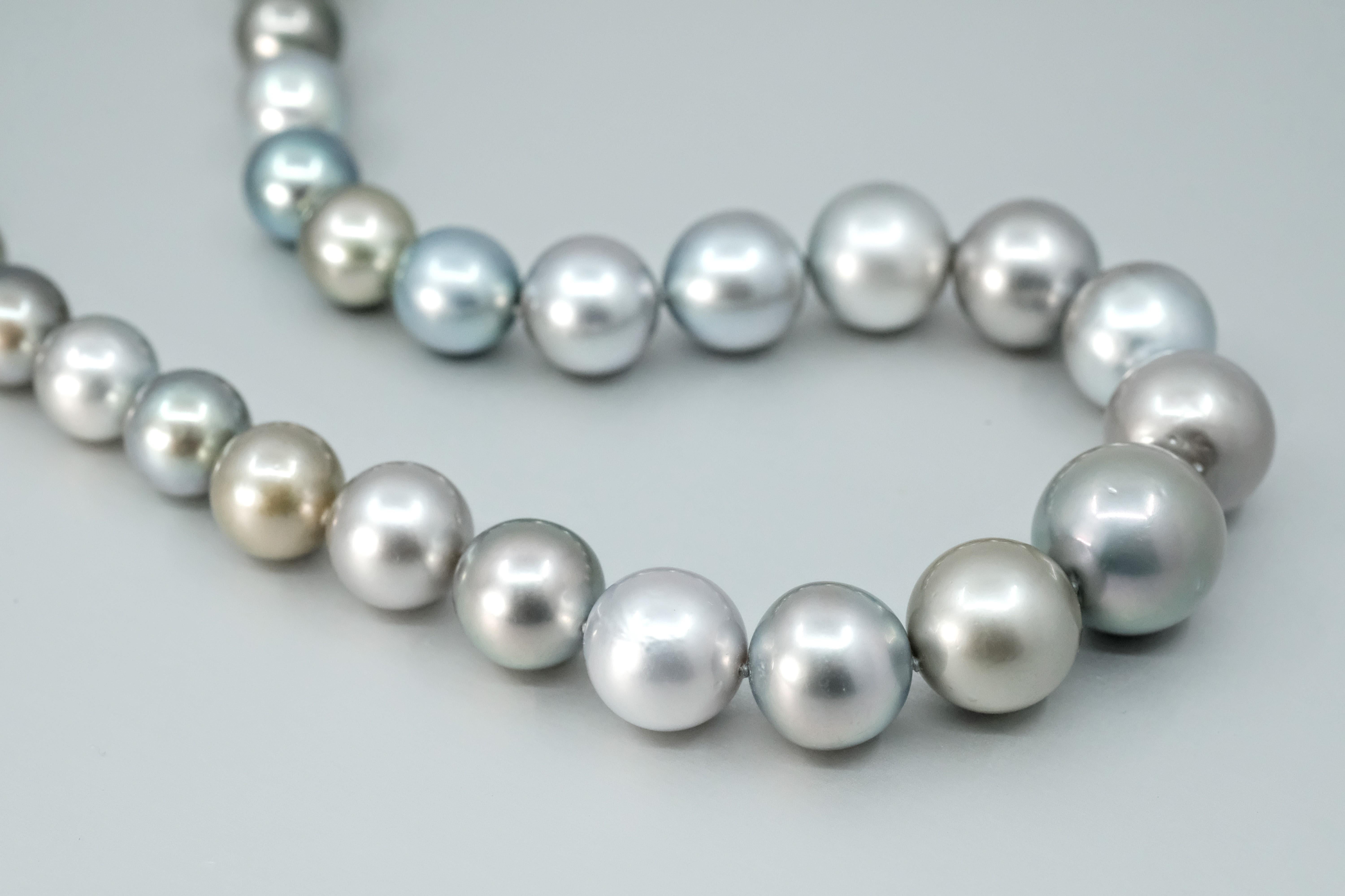 Collana con fili di perle tahitiane in argento BUNDA In condizioni Nuovo in vendita a SYDNEY, AU